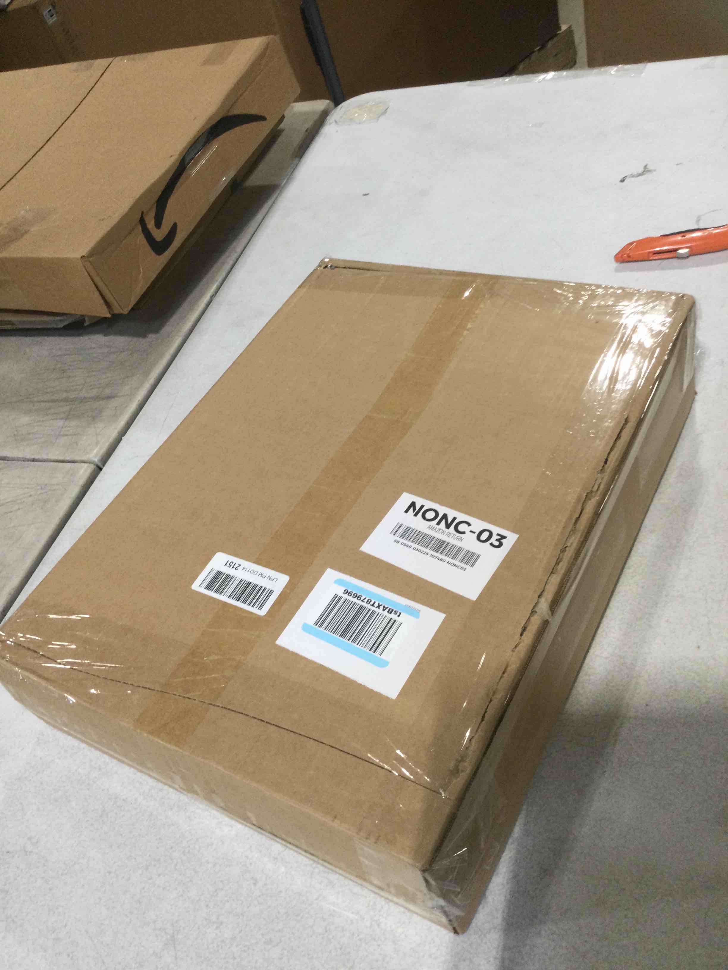 https://s3.amazonaws.com/lotting-images-prod/bidfta/TEA1896857_1742497682968.jpeg