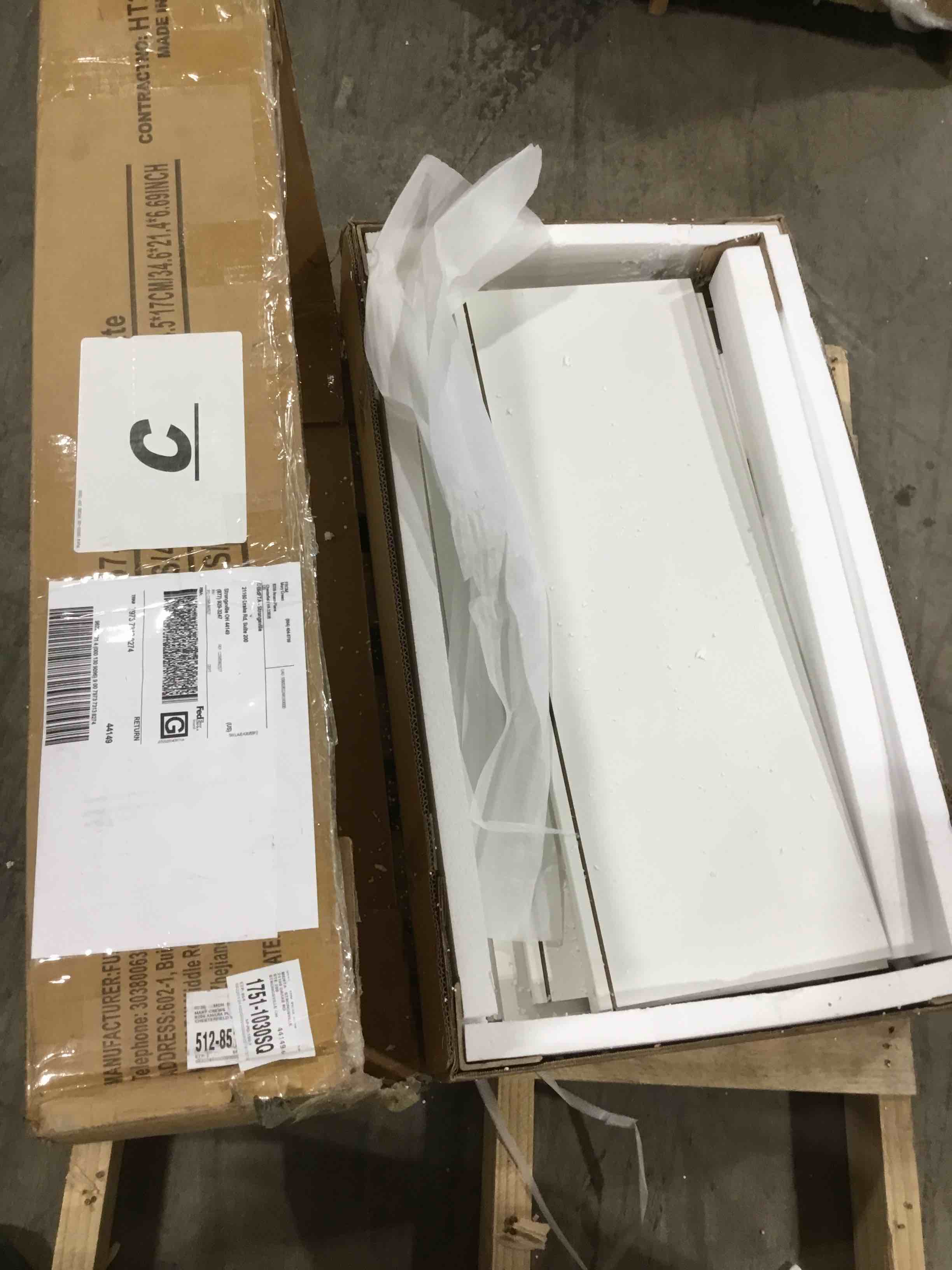https://s3.amazonaws.com/lotting-images-prod/bidfta/TEA1898774_1750882241608.jpeg