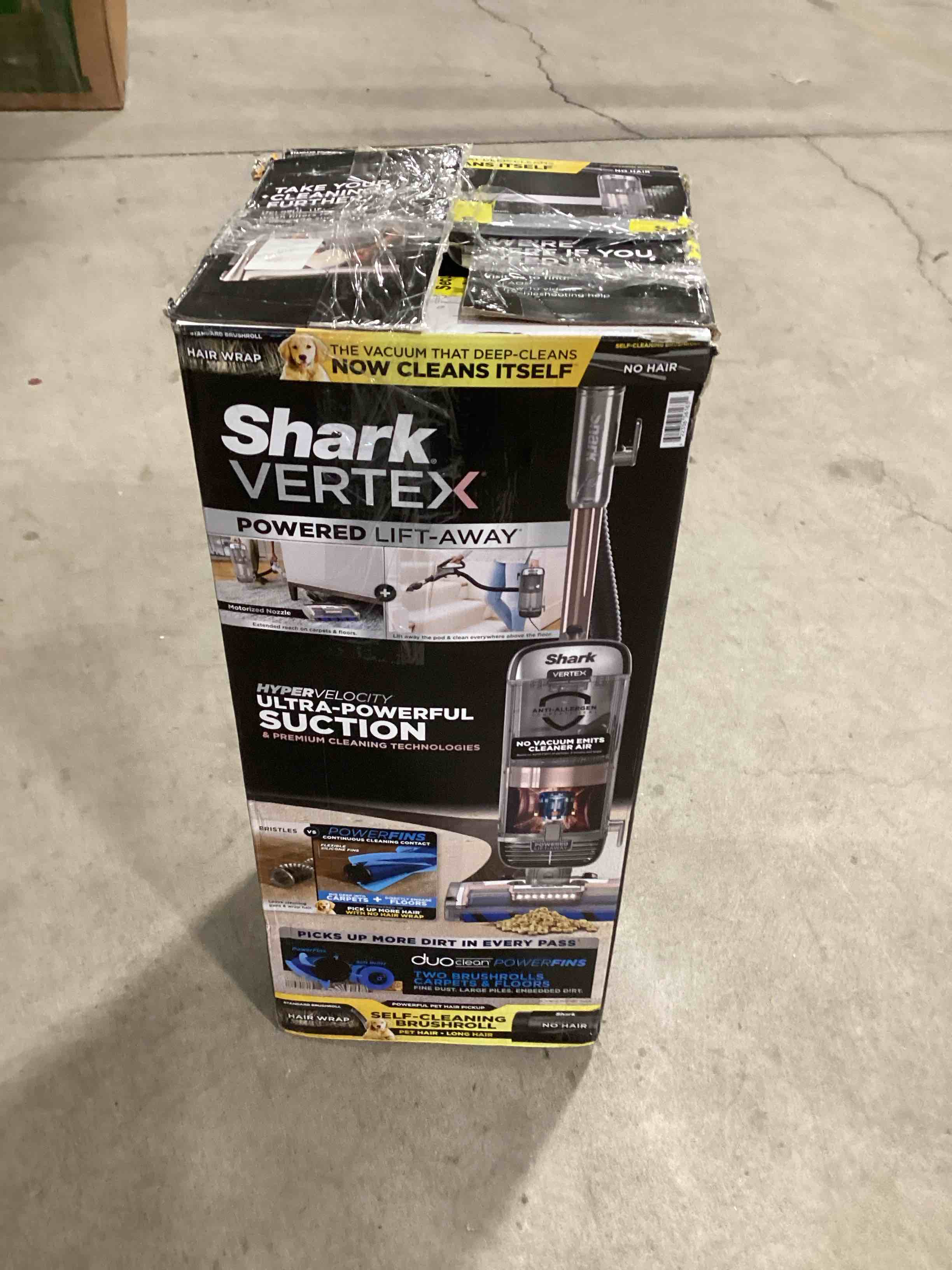 Shark NV360 Navigator Lift-Away Deluxe Upright Vacuum with Large Dust Cup Capacity, HEPA Filter, Swivel Steering, Upholstery Tool & Crevice Tool, Blue