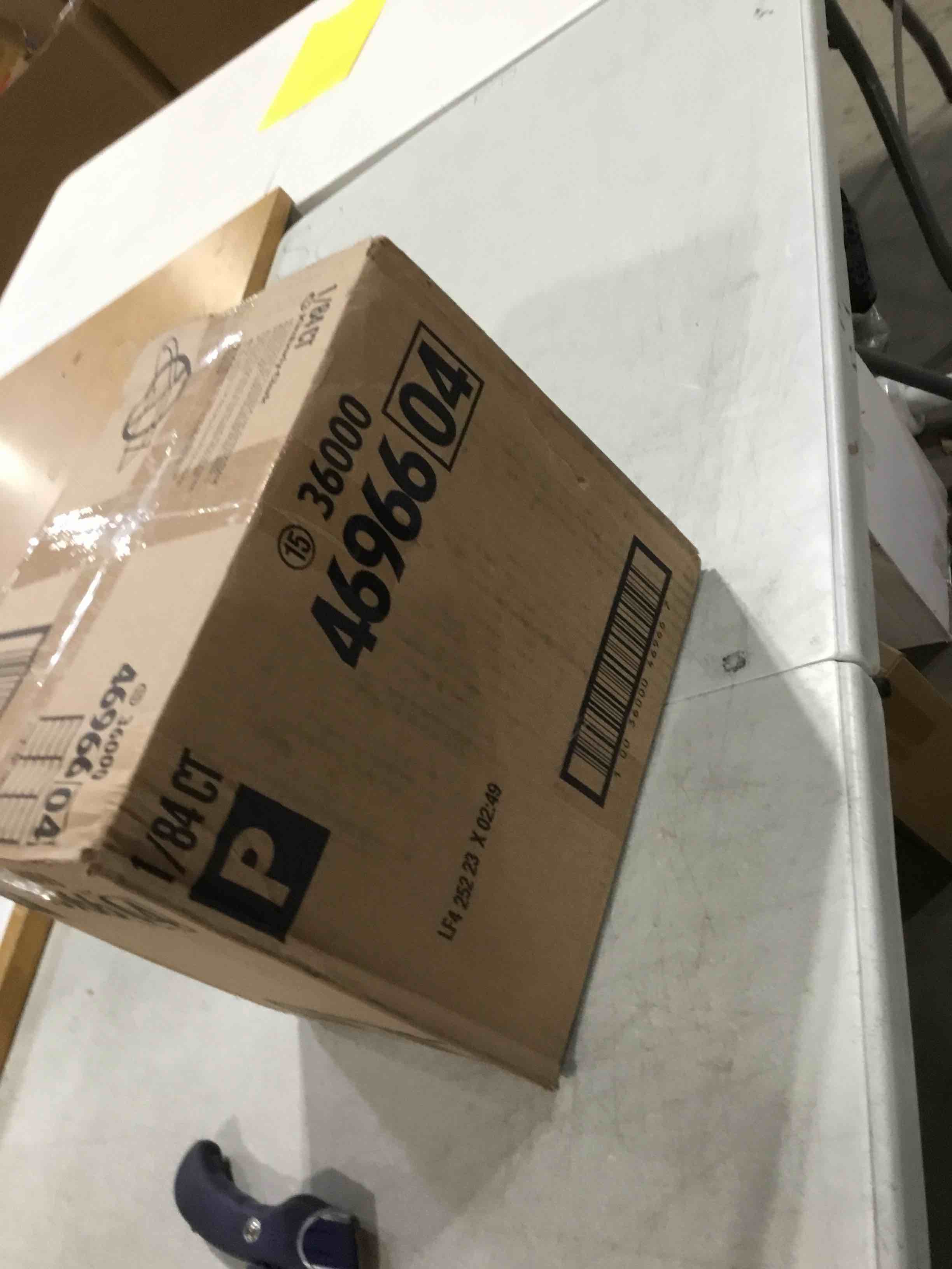 https://s3.amazonaws.com/lotting-images-prod/bidfta/TEA1900023_1731079538755.jpeg