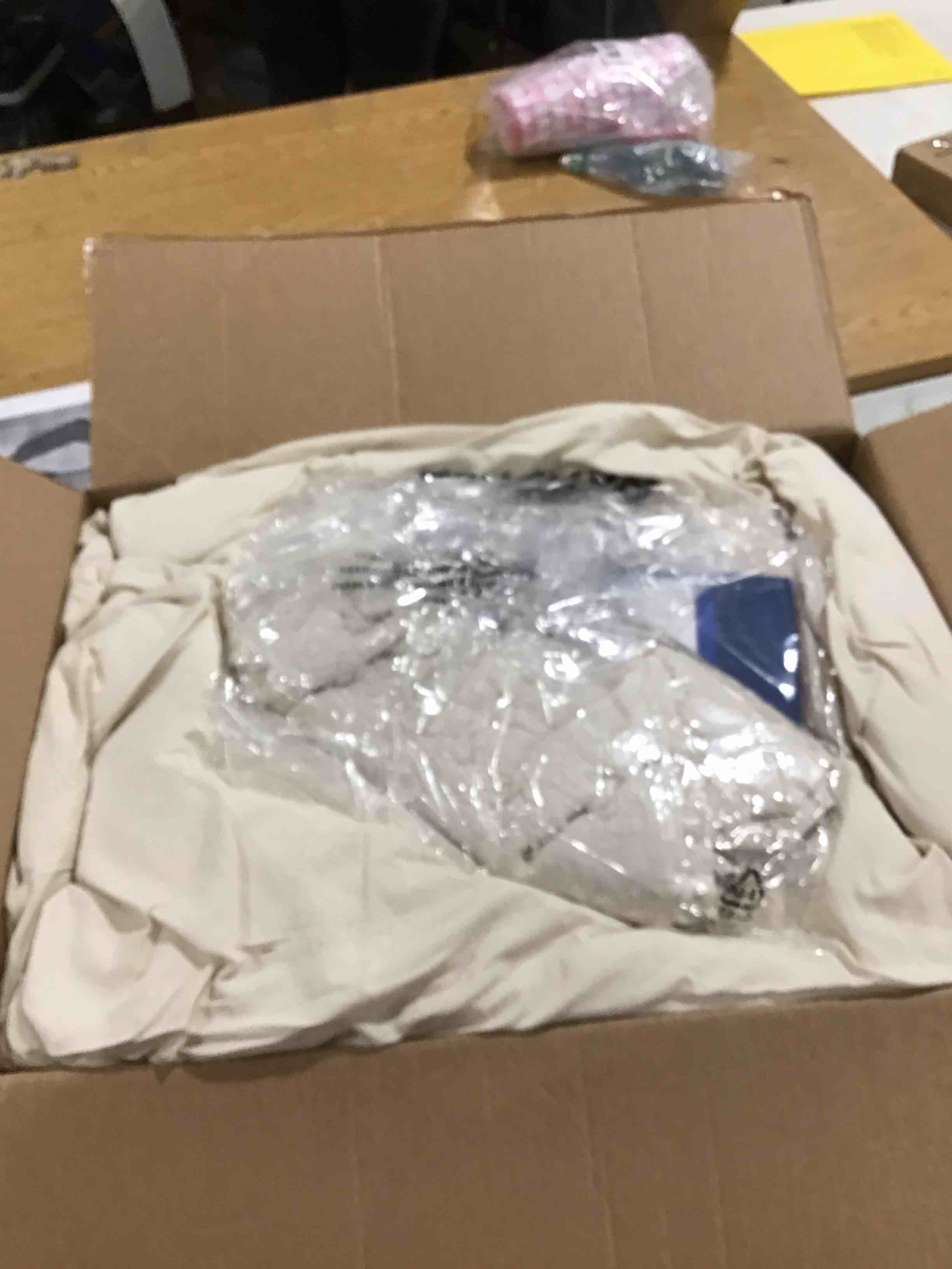 https://s3.amazonaws.com/lotting-images-prod/bidfta/TEA1900460_1731611102986.jpeg