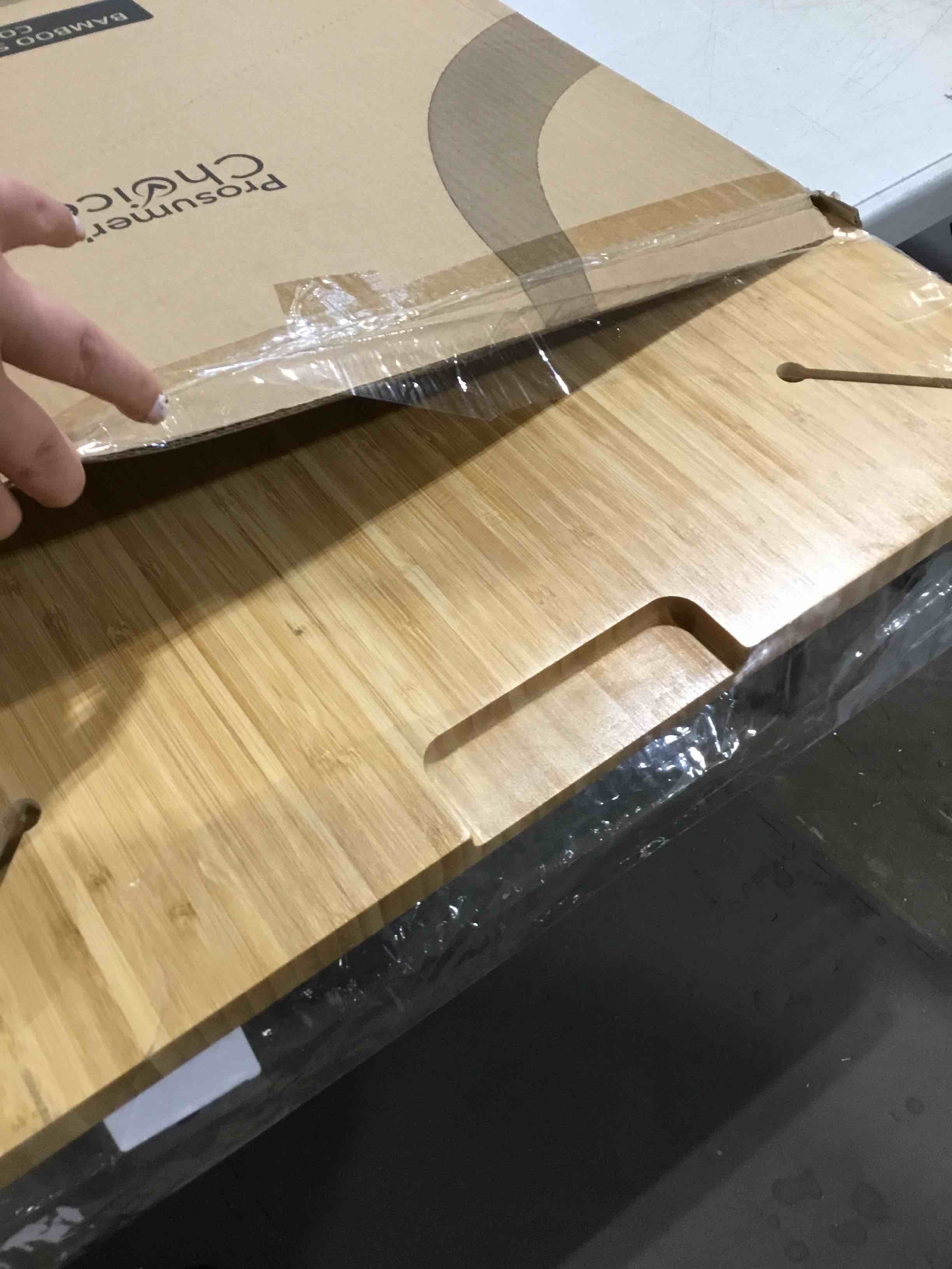 https://s3.amazonaws.com/lotting-images-prod/bidfta/TEA1900995_1732126412490.jpeg