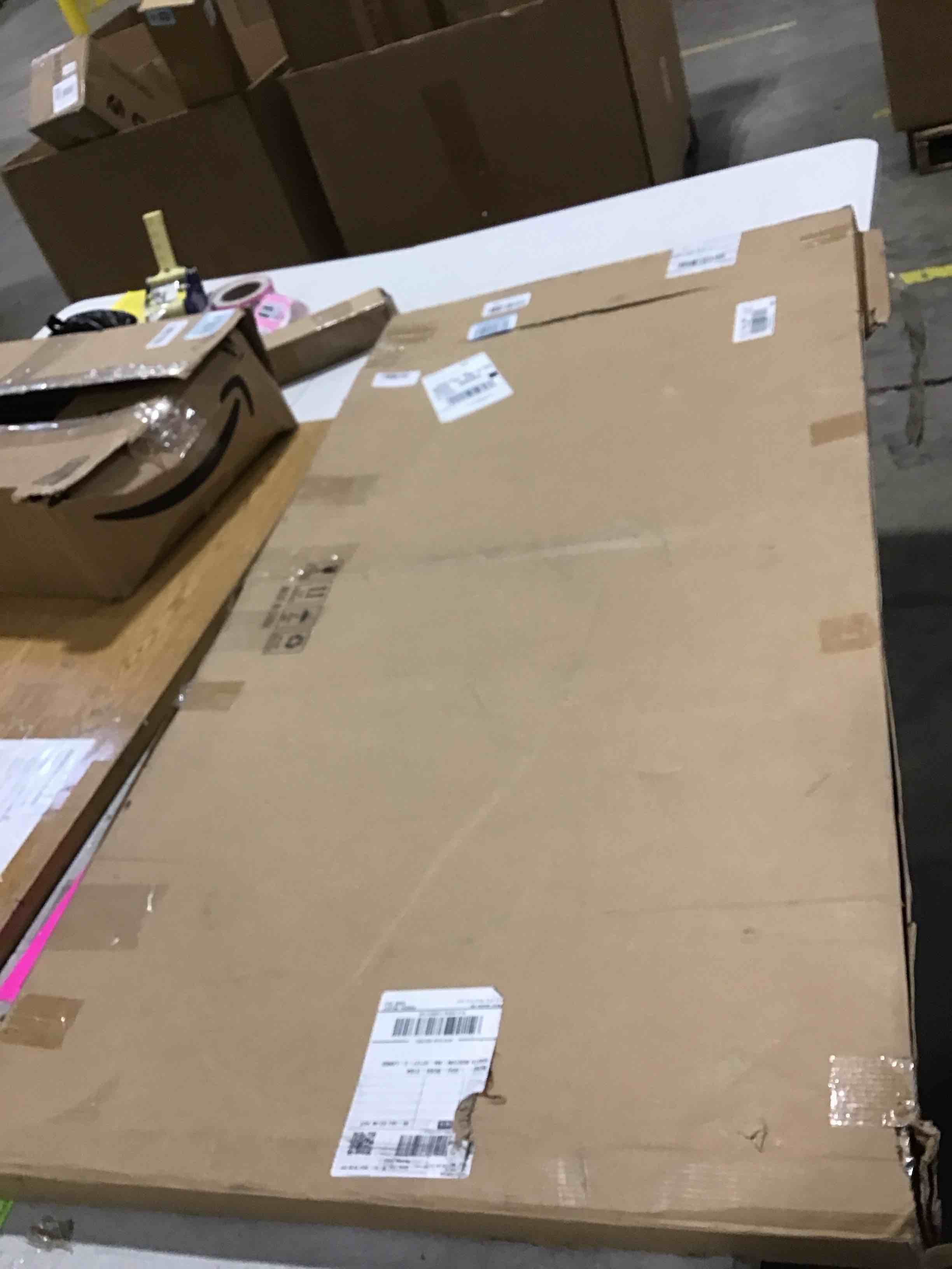 https://s3.amazonaws.com/lotting-images-prod/bidfta/TEA1901450_1732549974543.jpeg