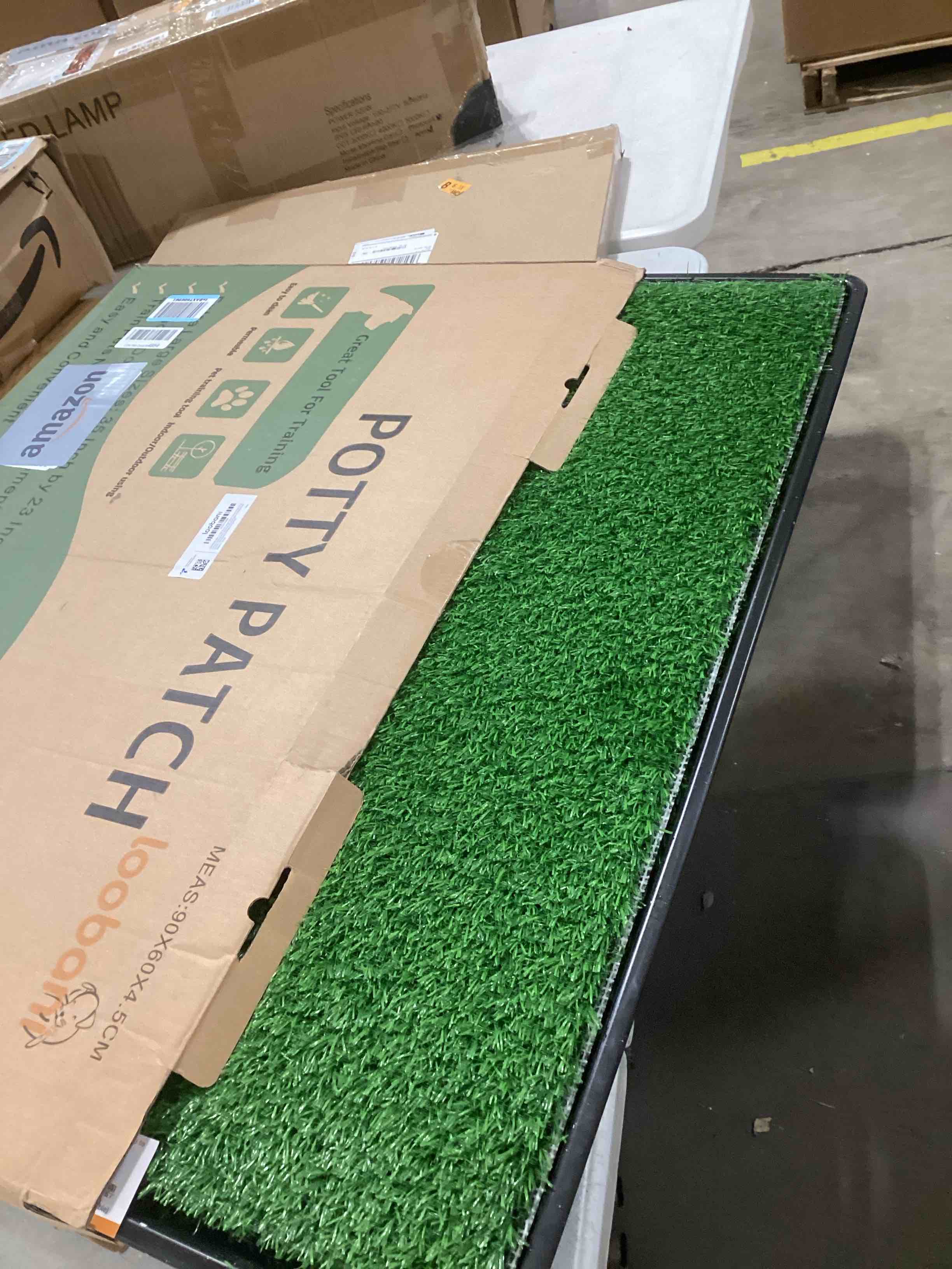 https://s3.amazonaws.com/lotting-images-prod/bidfta/TEA1901585_1732632678586.jpeg