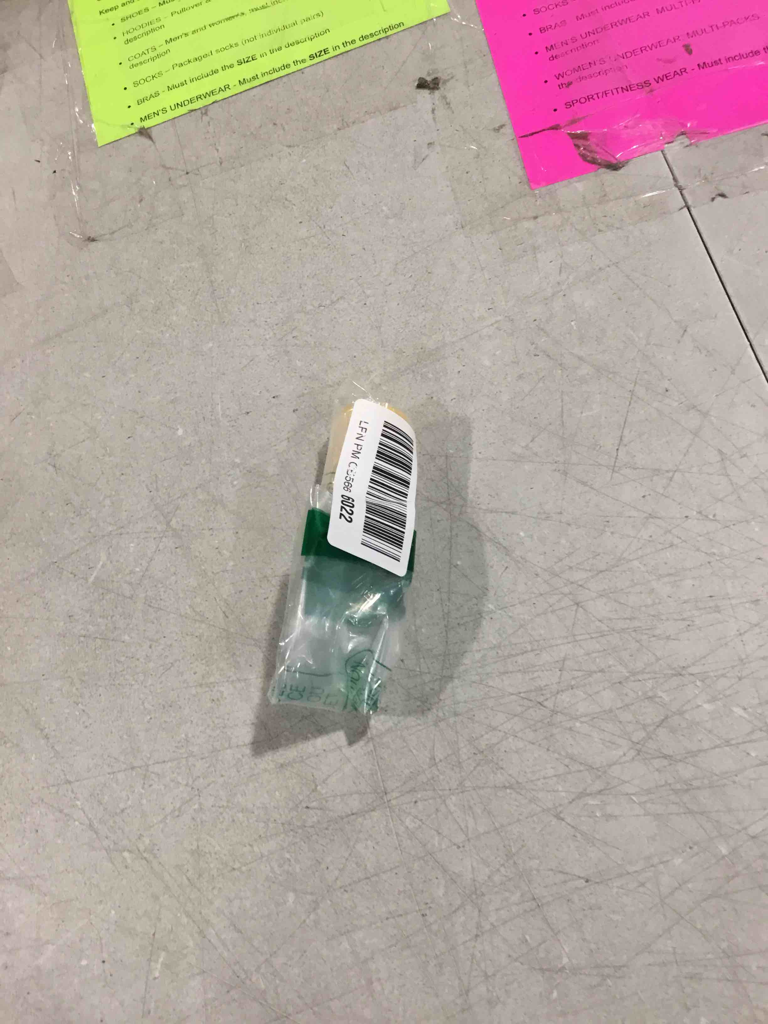 https://s3.amazonaws.com/lotting-images-prod/bidfta/TEA1901658_1732642712612.jpeg