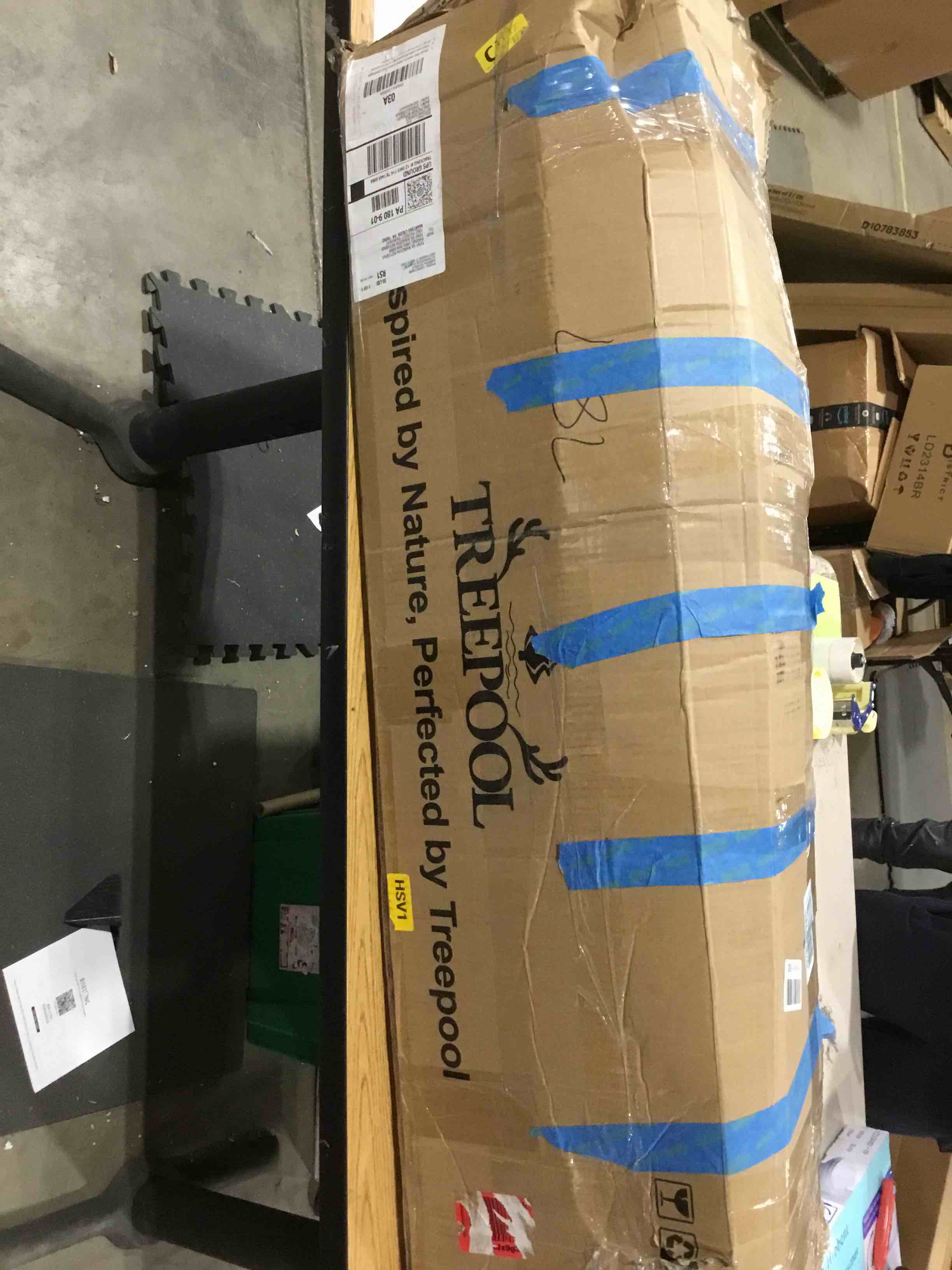 https://s3.amazonaws.com/lotting-images-prod/bidfta/TEA1902059_1733232887648.jpeg