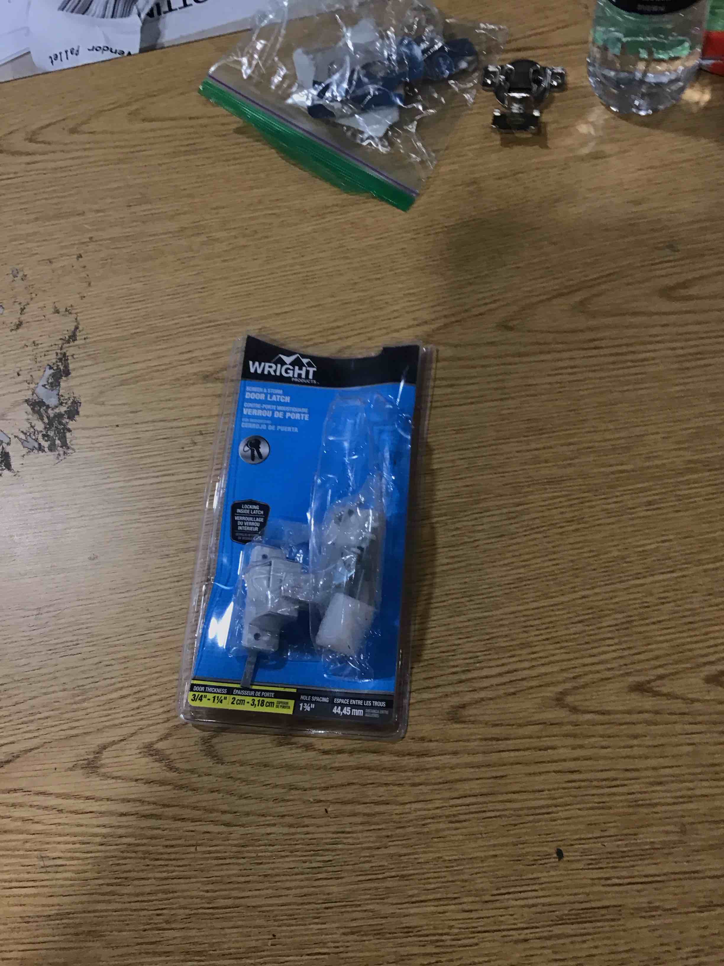 https://s3.amazonaws.com/lotting-images-prod/bidfta/TEA1902261_1733325992148.jpeg