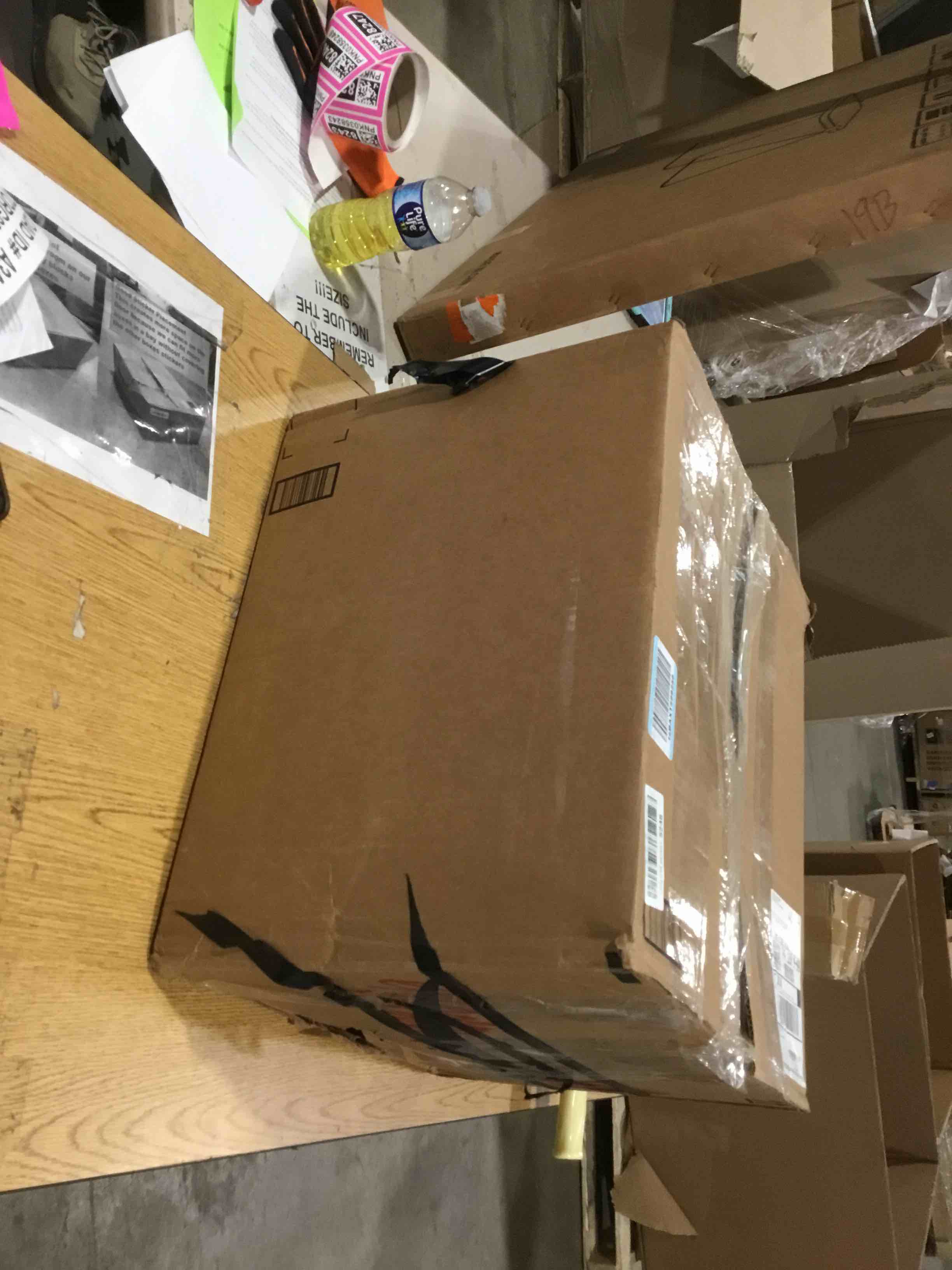 https://s3.amazonaws.com/lotting-images-prod/bidfta/TEA1902705_1733749717195.jpeg