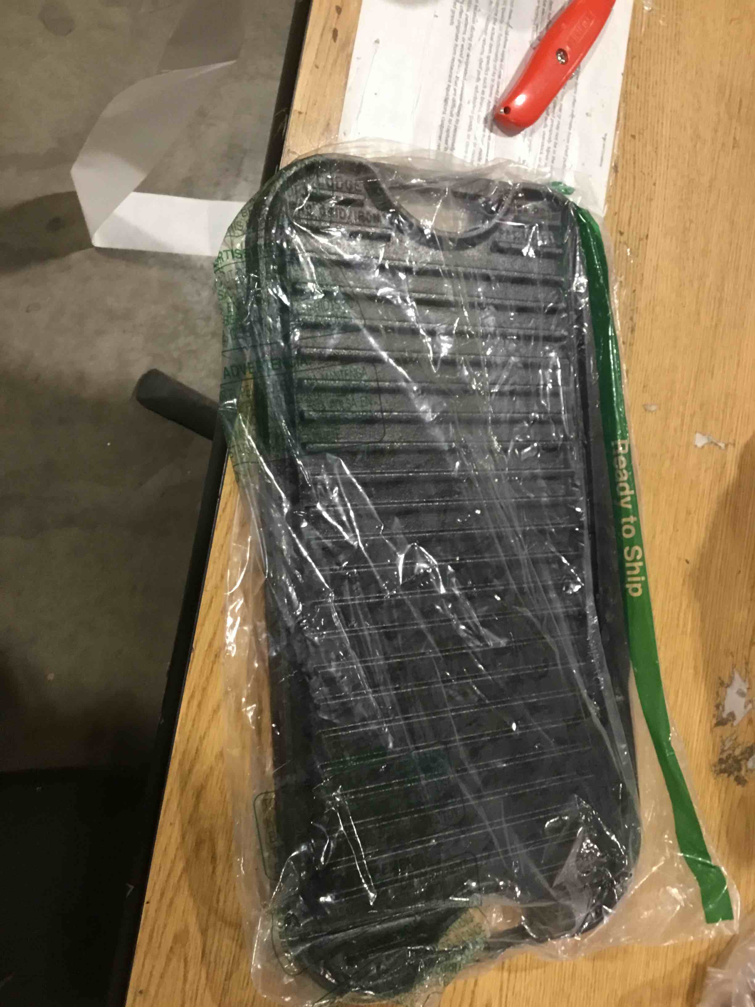 https://s3.amazonaws.com/lotting-images-prod/bidfta/TEA1902712_1733750285407.jpeg