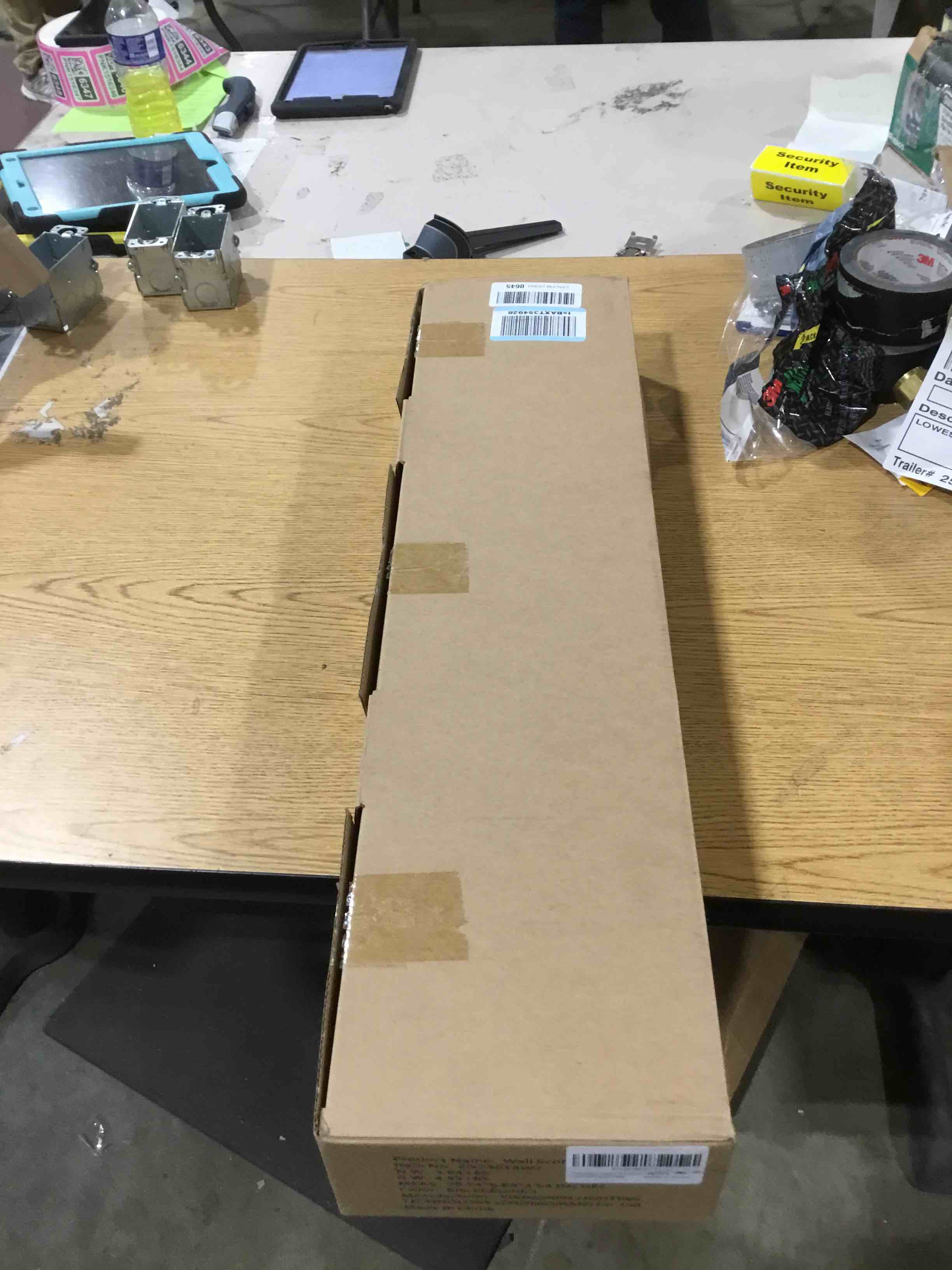 https://s3.amazonaws.com/lotting-images-prod/bidfta/TEA1903413_1734011214686.jpeg