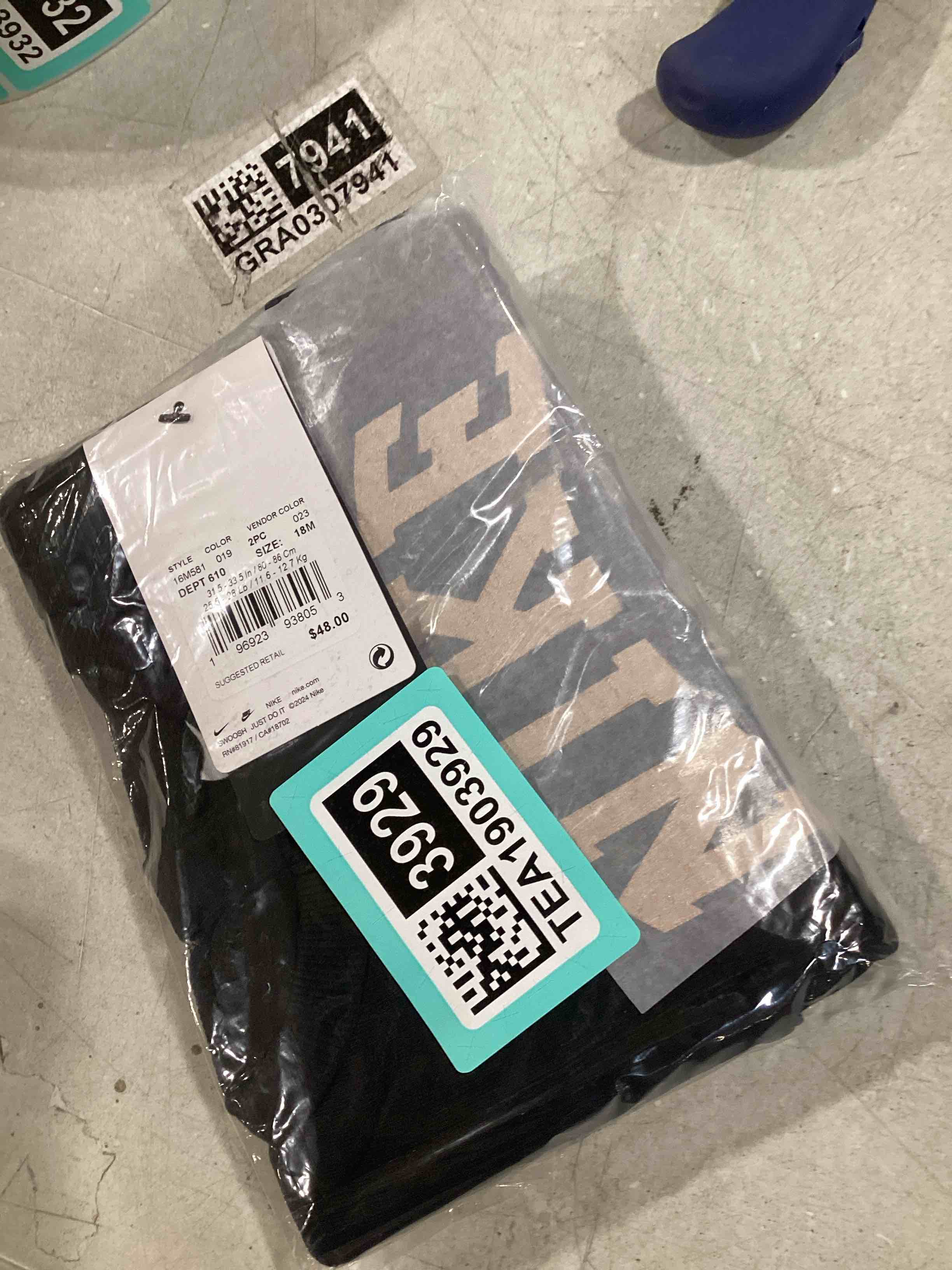 https://s3.amazonaws.com/lotting-images-prod/bidfta/TEA1903931_1734116410093.jpeg