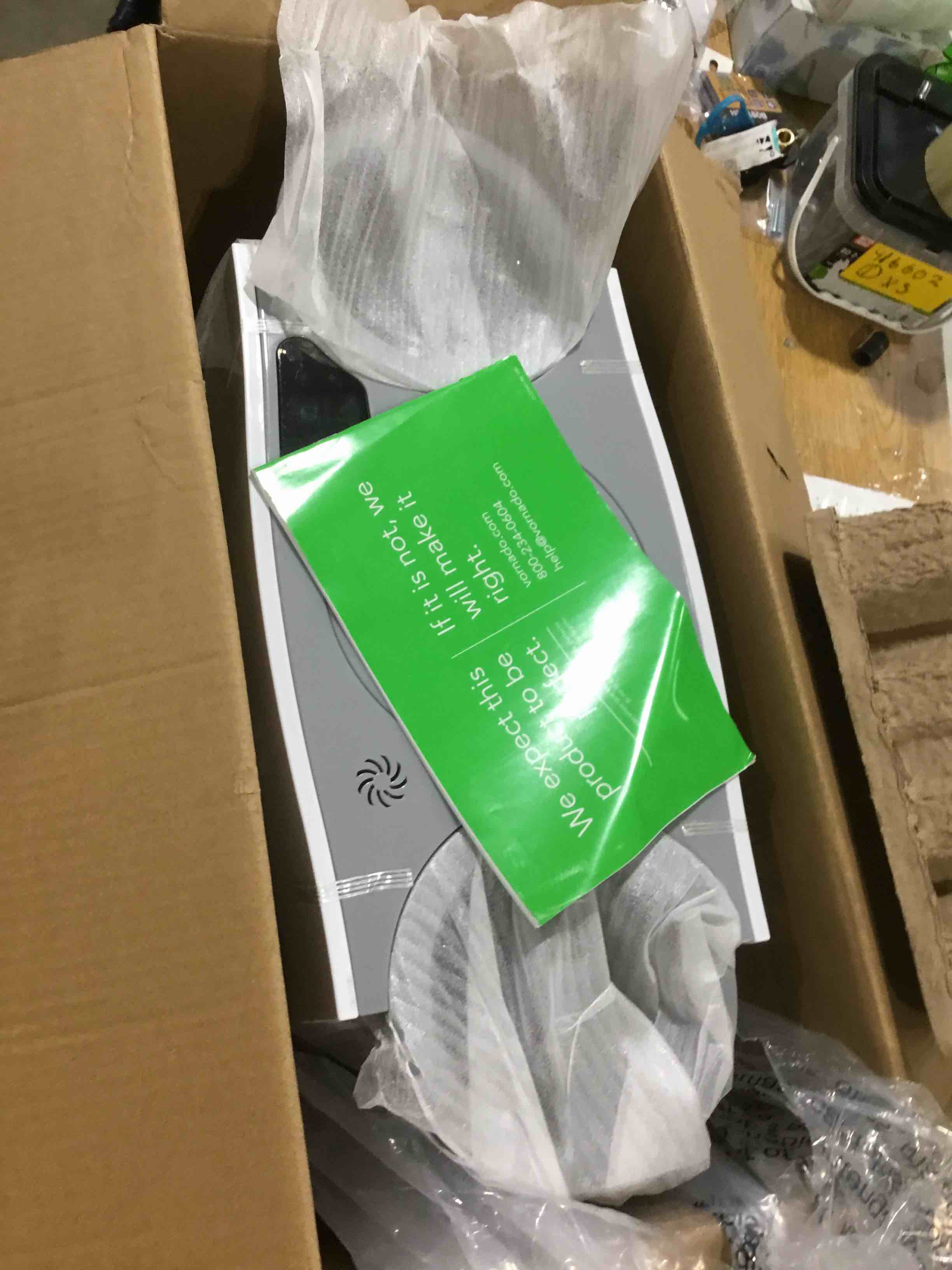 https://s3.amazonaws.com/lotting-images-prod/bidfta/TEA1904444_1734624455763.jpeg
