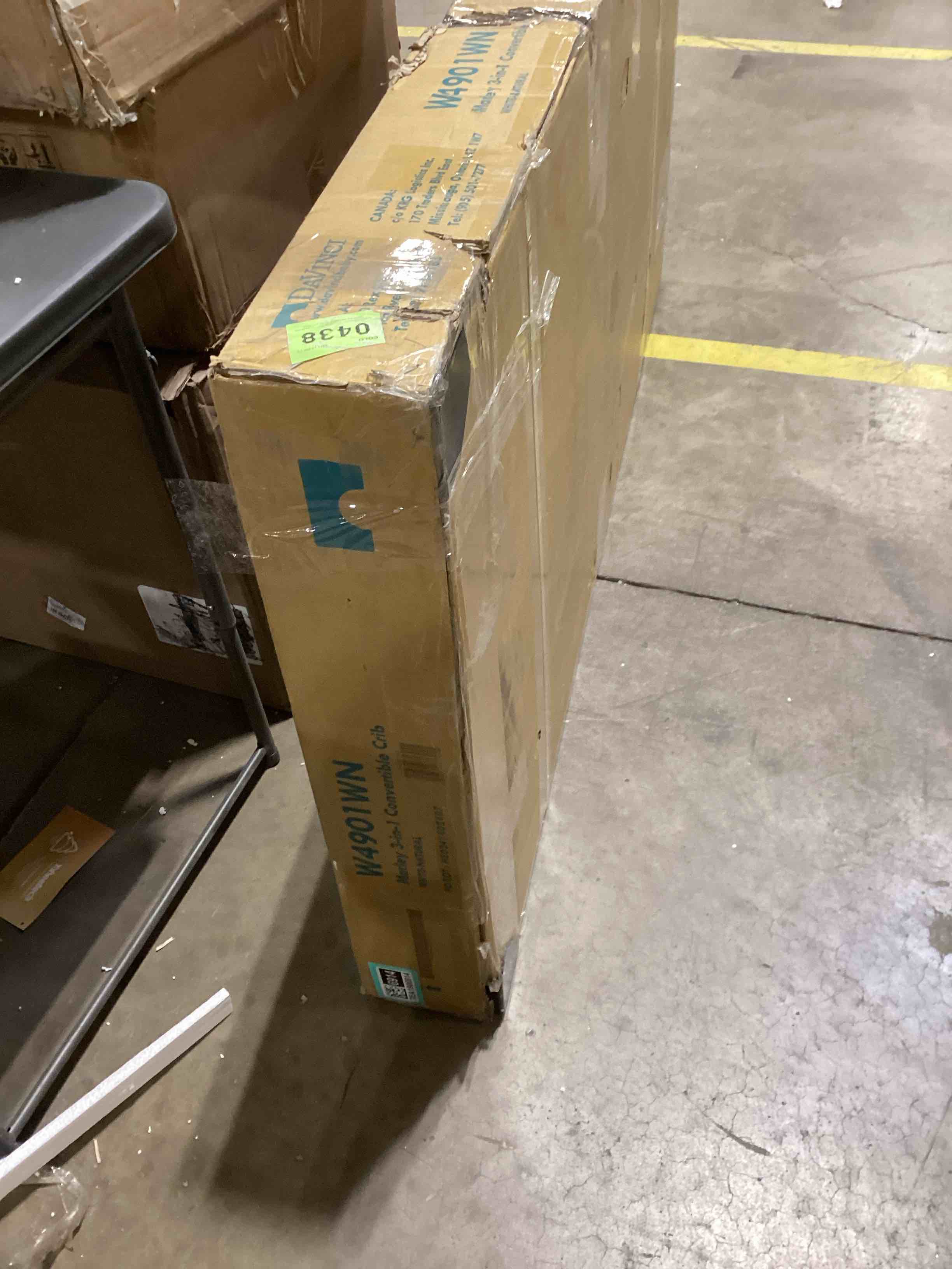https://s3.amazonaws.com/lotting-images-prod/bidfta/TEA1906914_1737492999429.jpeg
