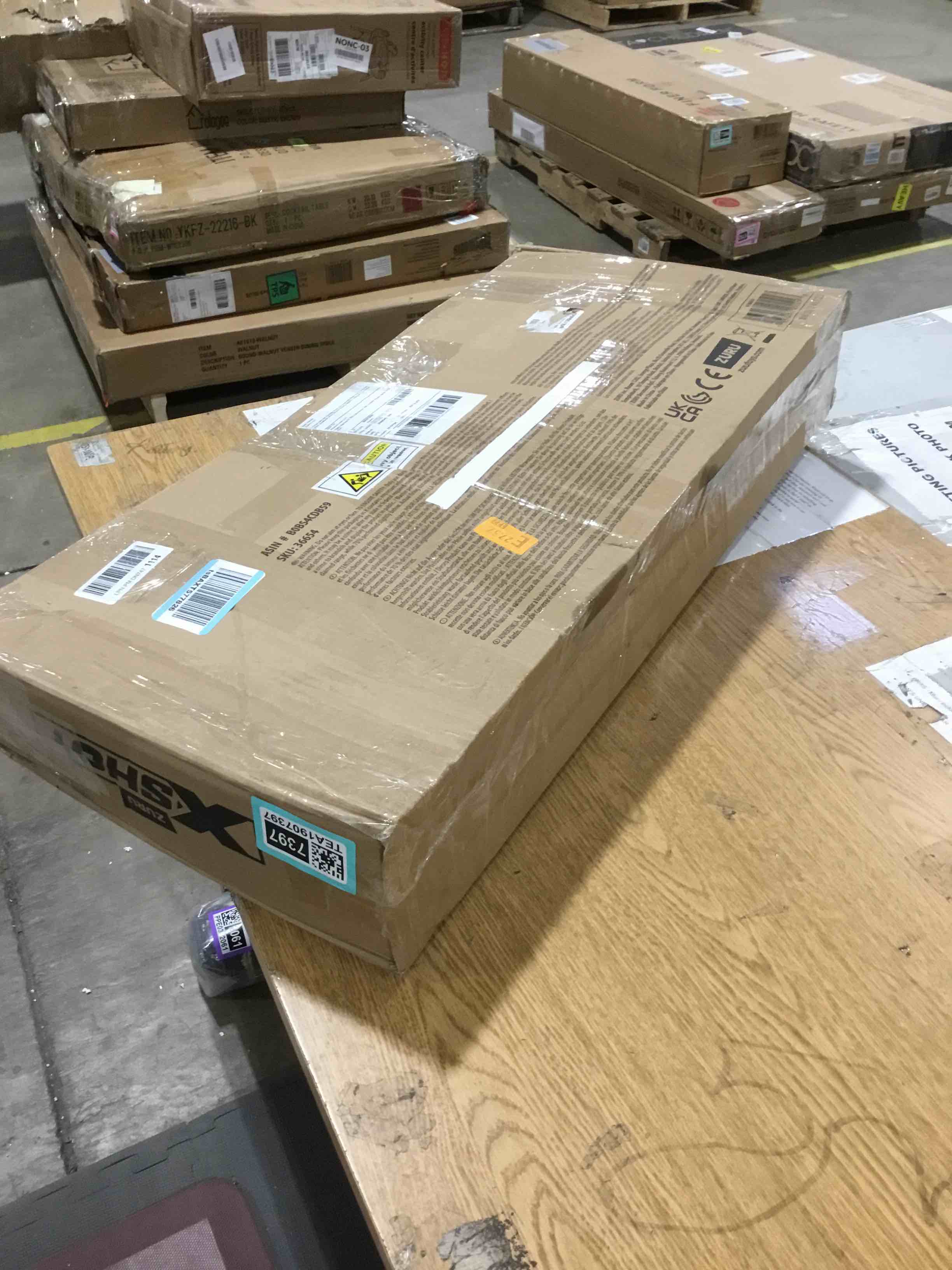 https://s3.amazonaws.com/lotting-images-prod/bidfta/TEA1907397_1739281801105.jpeg