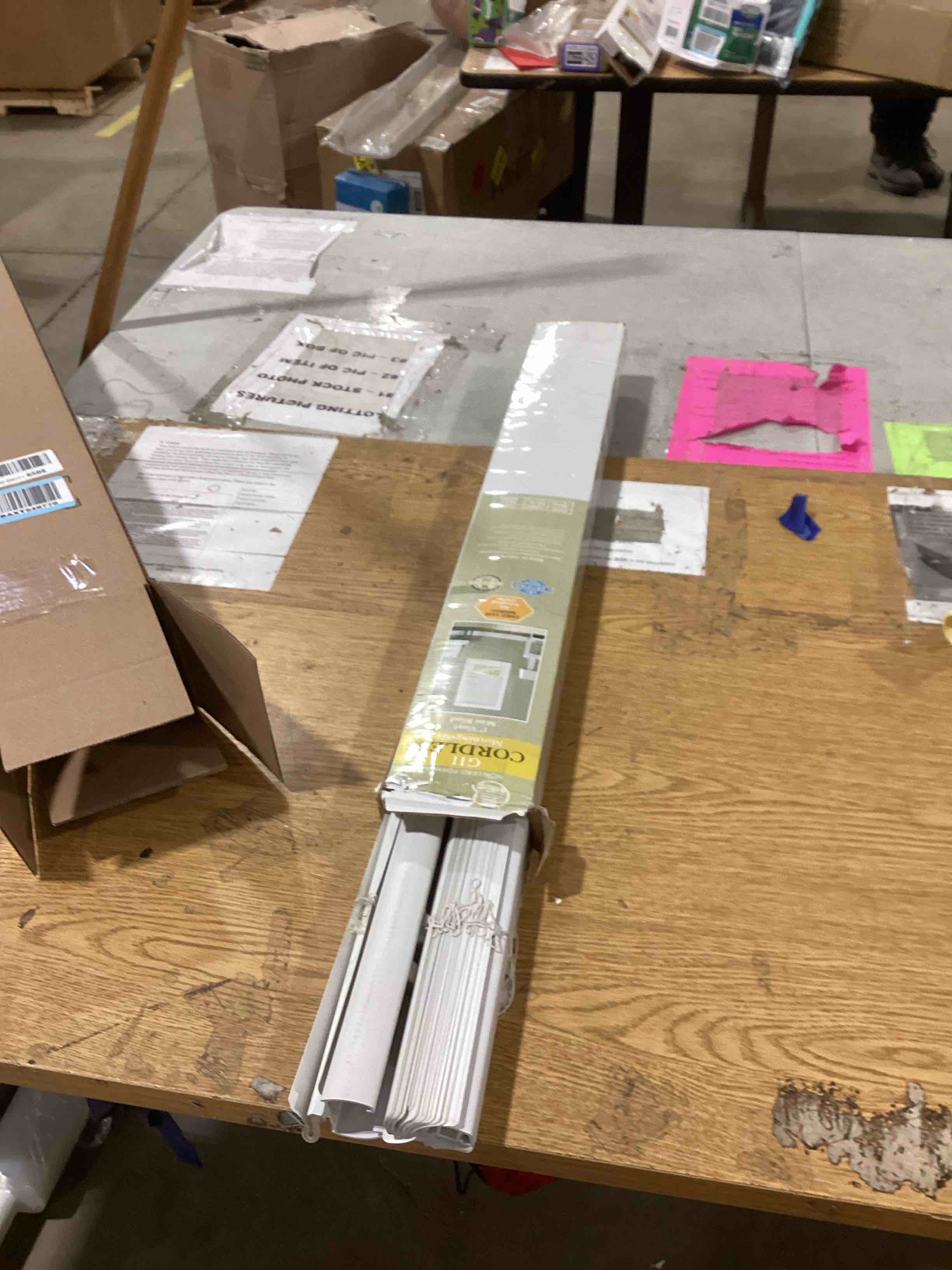 https://s3.amazonaws.com/lotting-images-prod/bidfta/TEA1908334_1740576754666.jpeg