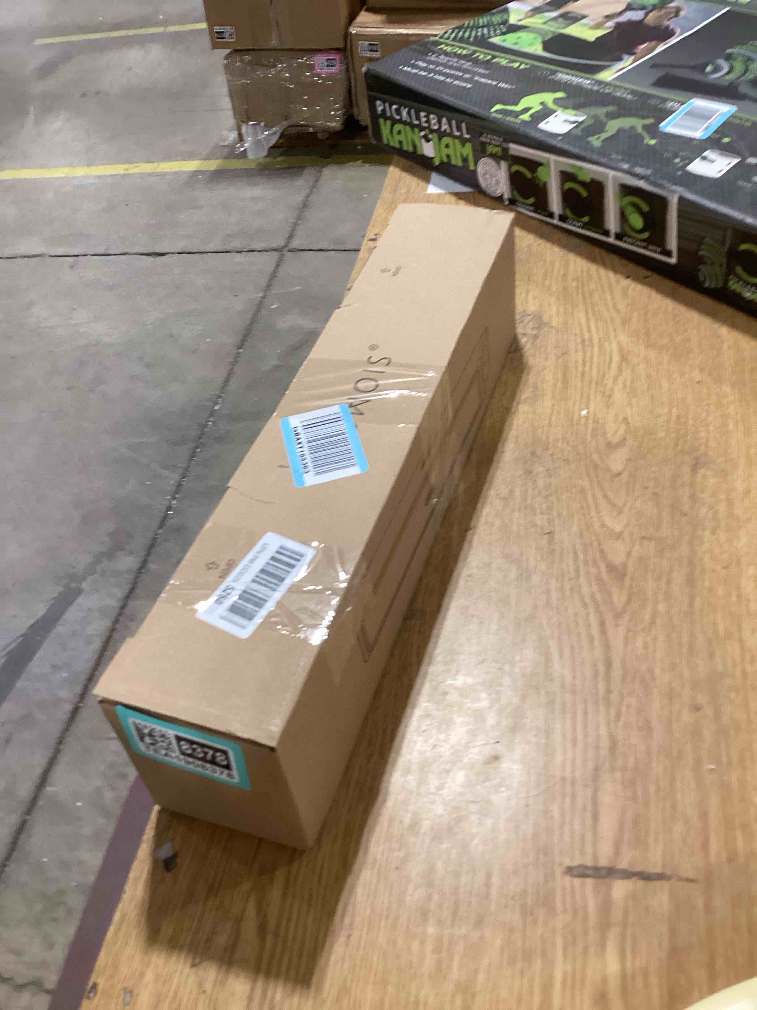 https://s3.amazonaws.com/lotting-images-prod/bidfta/TEA1908378_1740592466243.jpeg