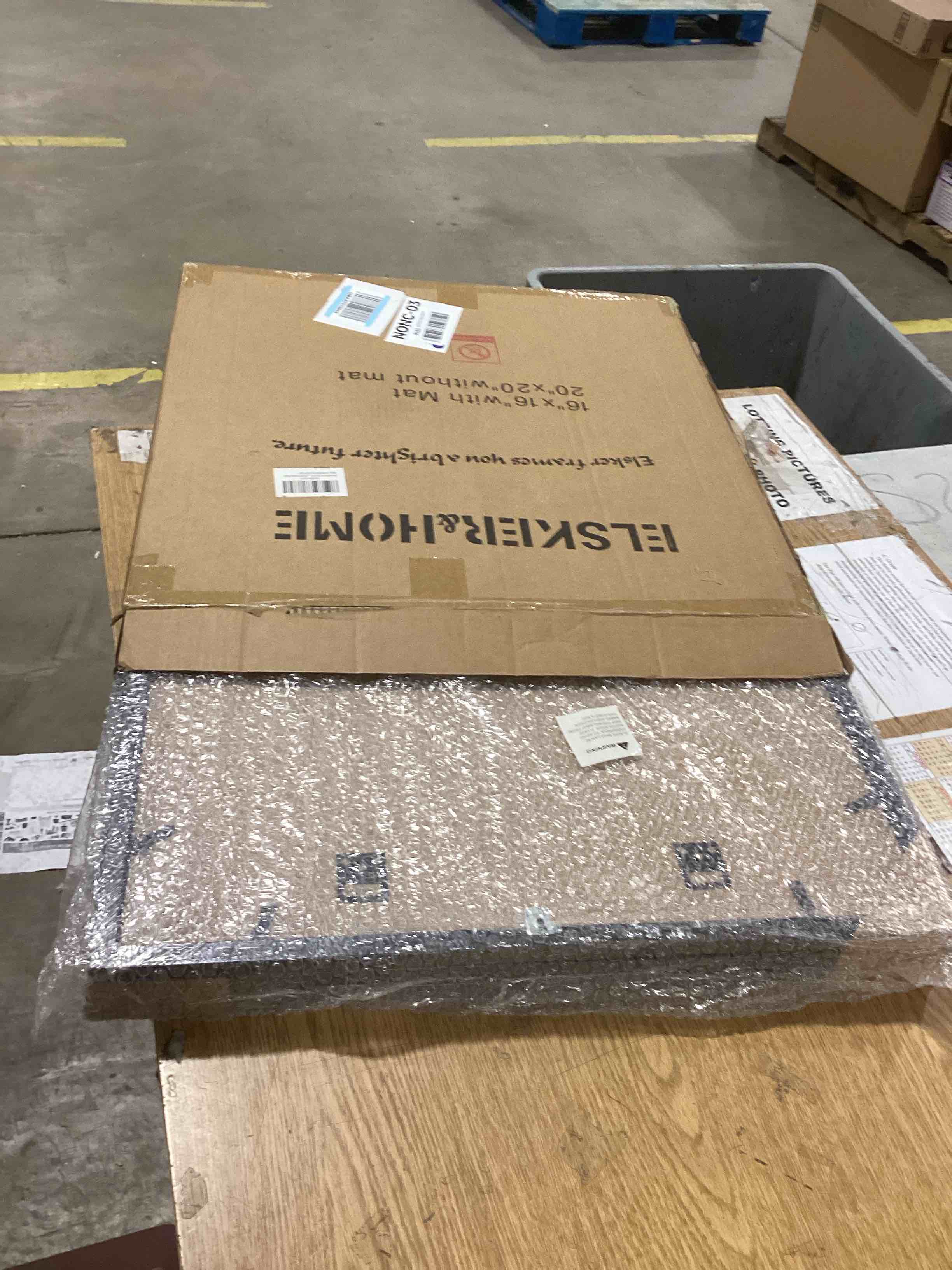 https://s3.amazonaws.com/lotting-images-prod/bidfta/TEA1908768_1741095906581.jpeg