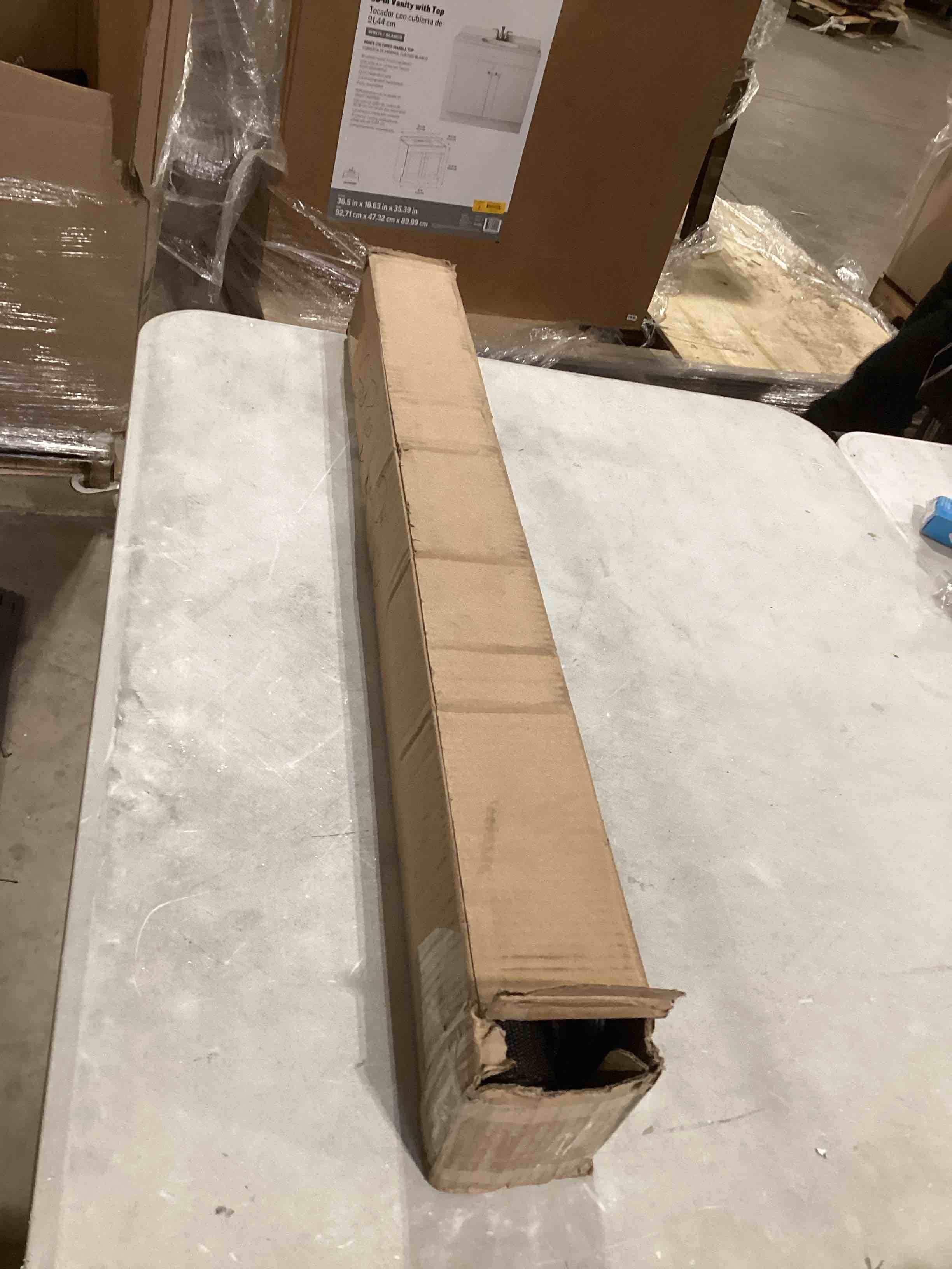 https://s3.amazonaws.com/lotting-images-prod/bidfta/TEA1909563_1734021316865.jpeg