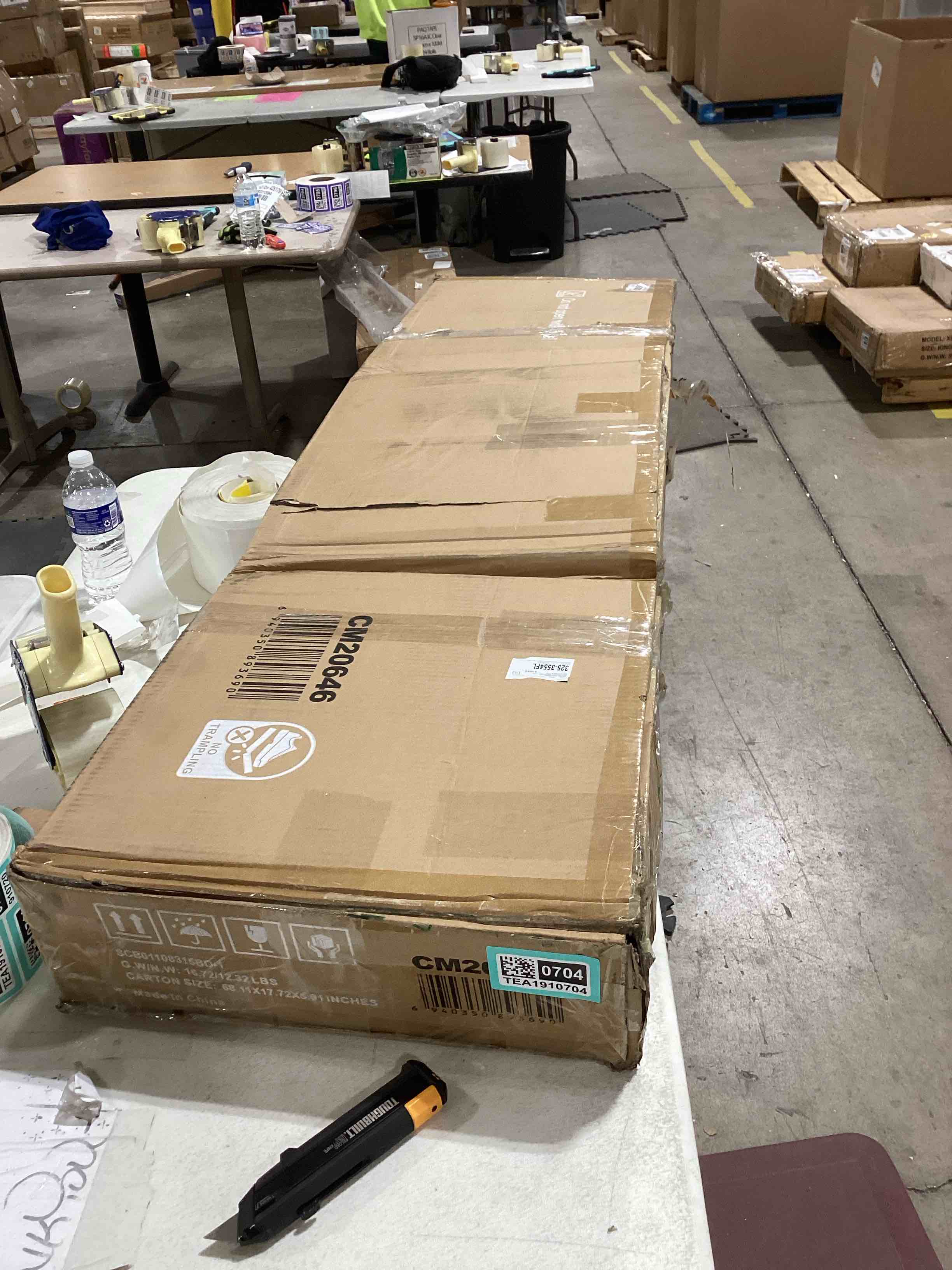 Cactus Green Pine Artificial Christmas Tree with White Lights