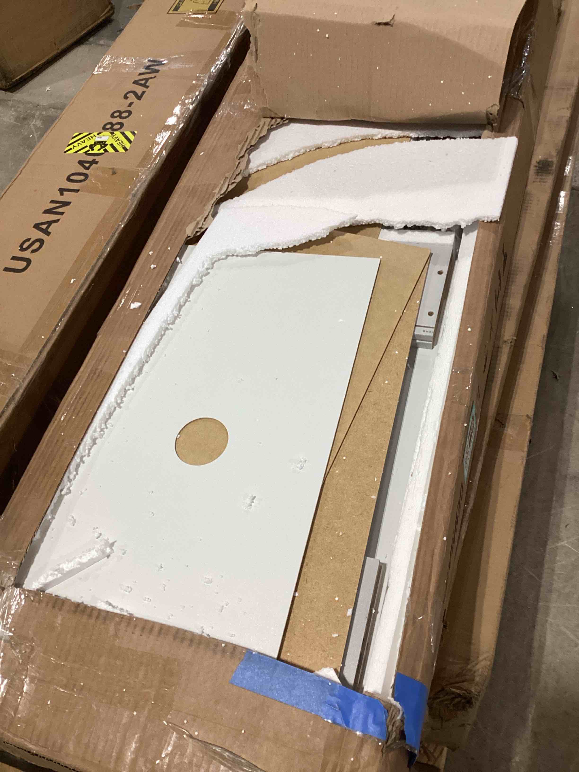 https://s3.amazonaws.com/lotting-images-prod/bidfta/TEA1911158_1738157941933.jpeg