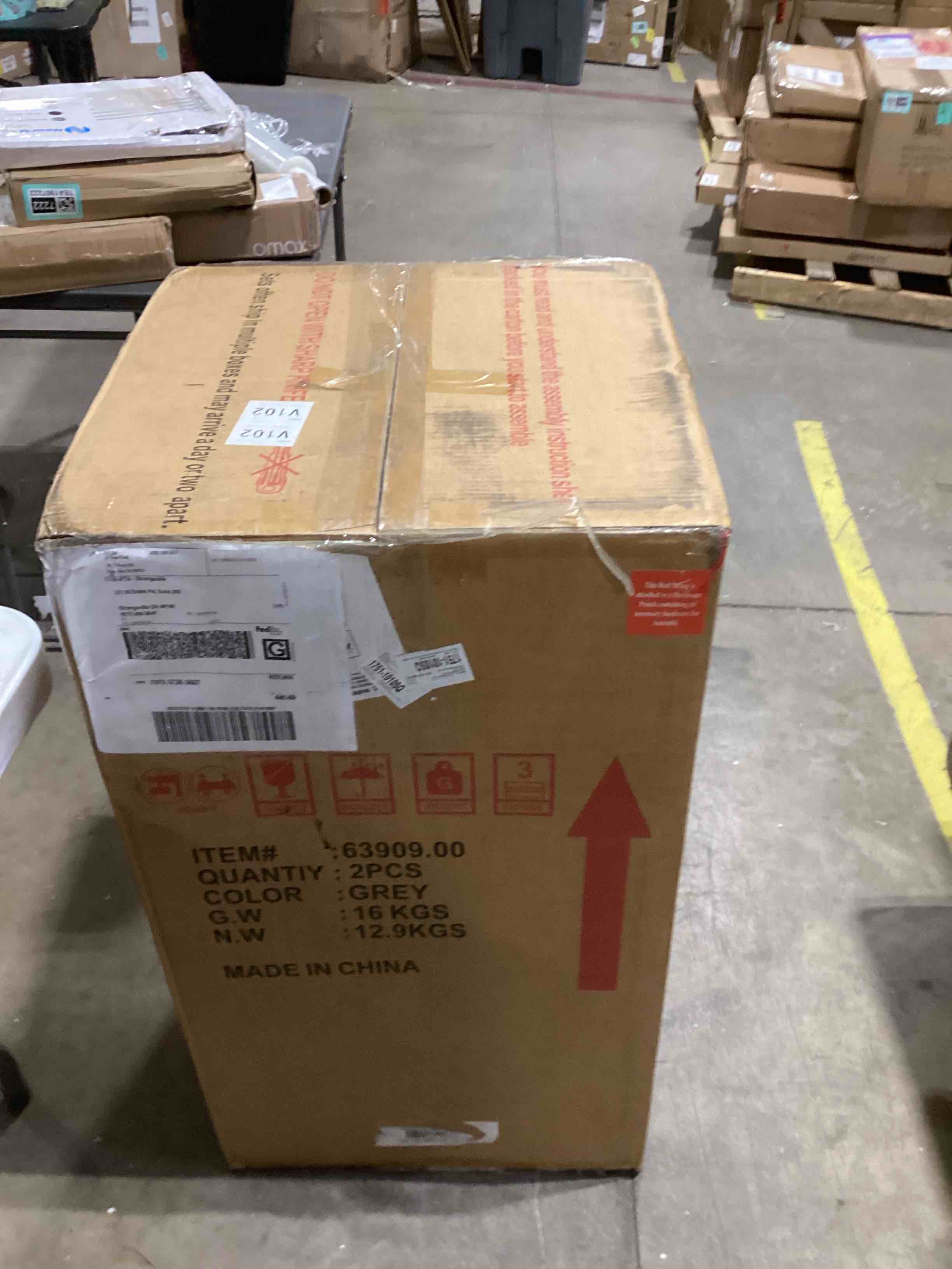 https://s3.amazonaws.com/lotting-images-prod/bidfta/TEA1911310_1738349375932.jpeg