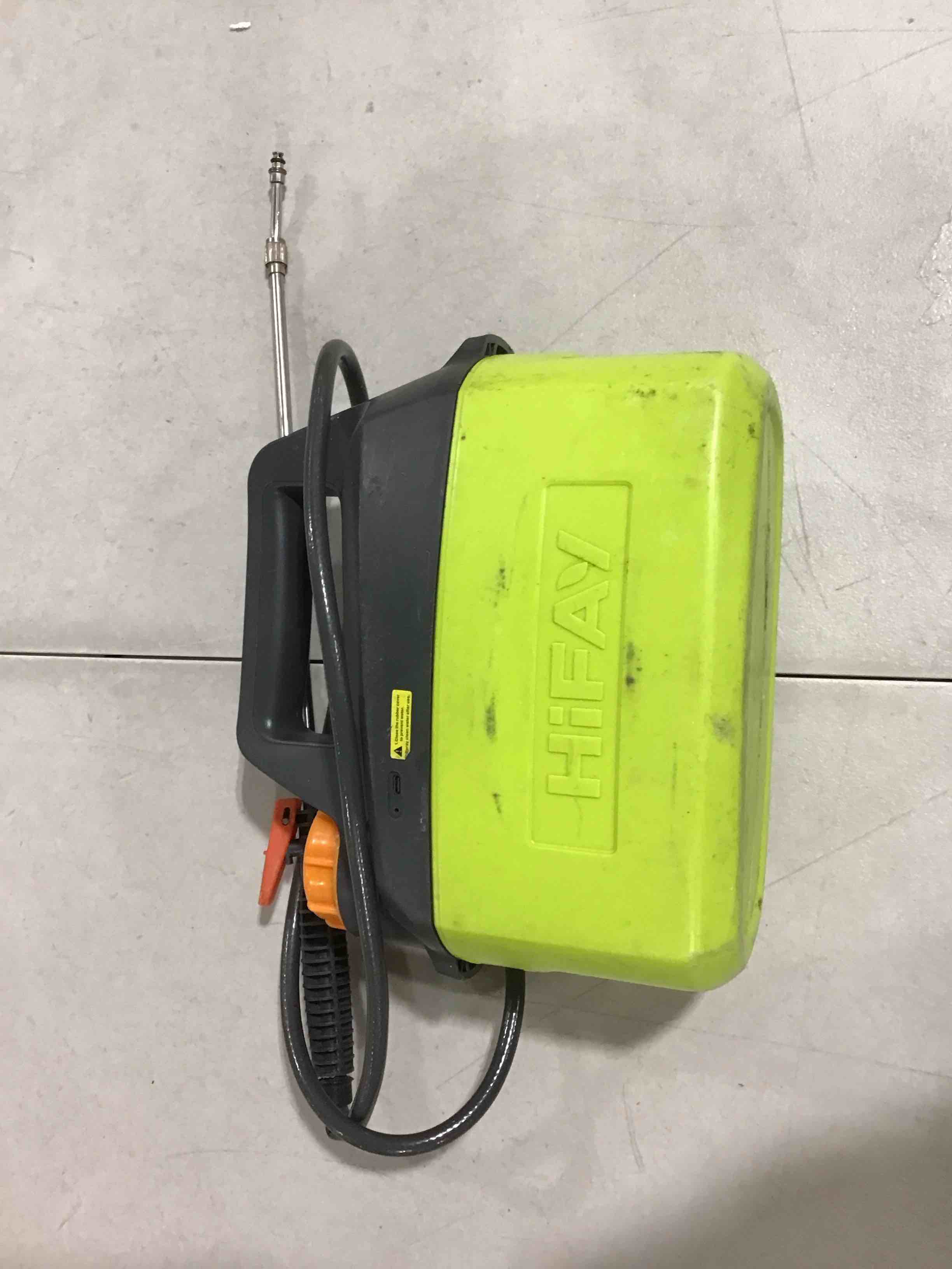 https://s3.amazonaws.com/lotting-images-prod/bidfta/TEA1911825_1740402198154.jpeg