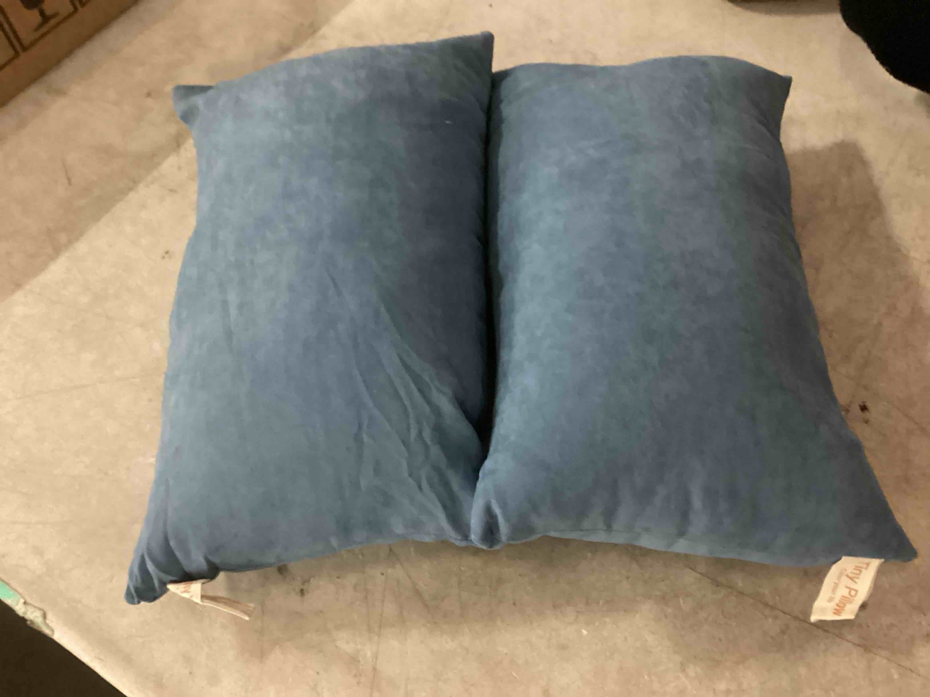 Condition photo showing Good Condition for ntbay 2 pack microfiber soft tiny pillows machine washable travel pillows 11 x 7 denim blue