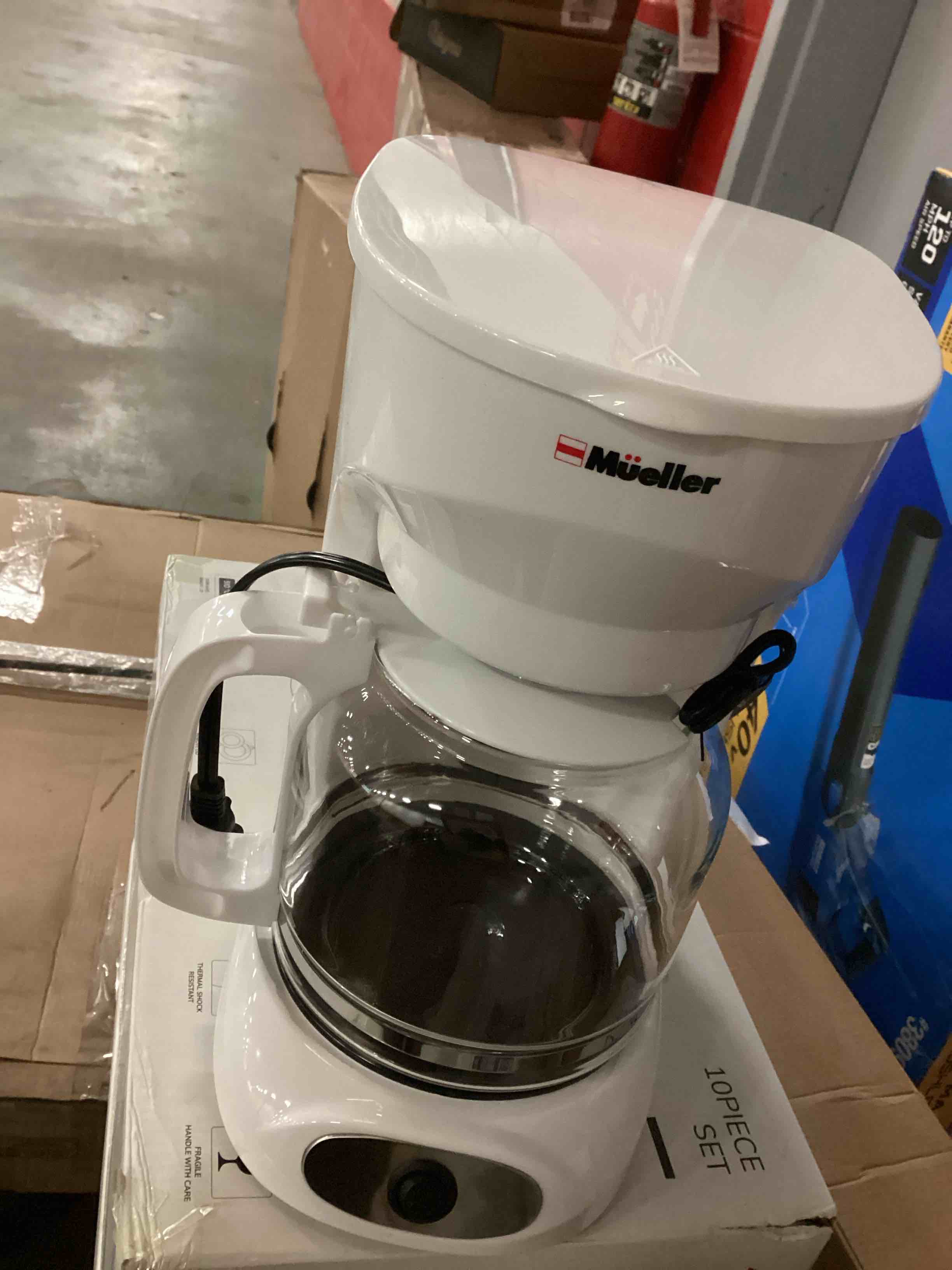 https://s3.amazonaws.com/lotting-images-prod/bidfta/TEA1913457_1777638435777.jpeg