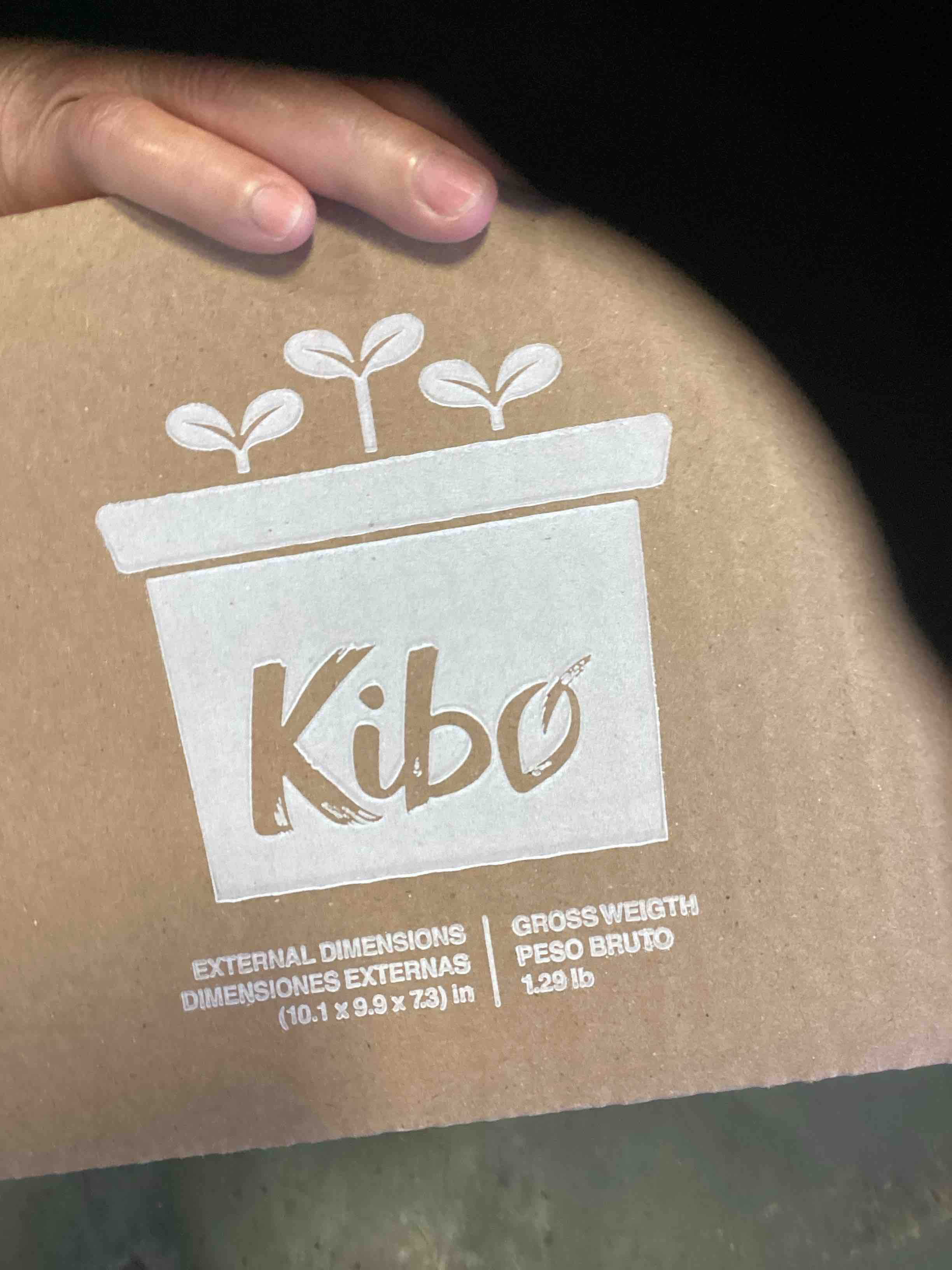 Condition photo showing New/Like New for Kibo Healthy Snacks Chickpea Chips High Protein  Plant Based  Vegan  Gluten Free  Non GMO  Kosher  Bold & Crunchy - Pico de Gallo - 1 oz  12 Count