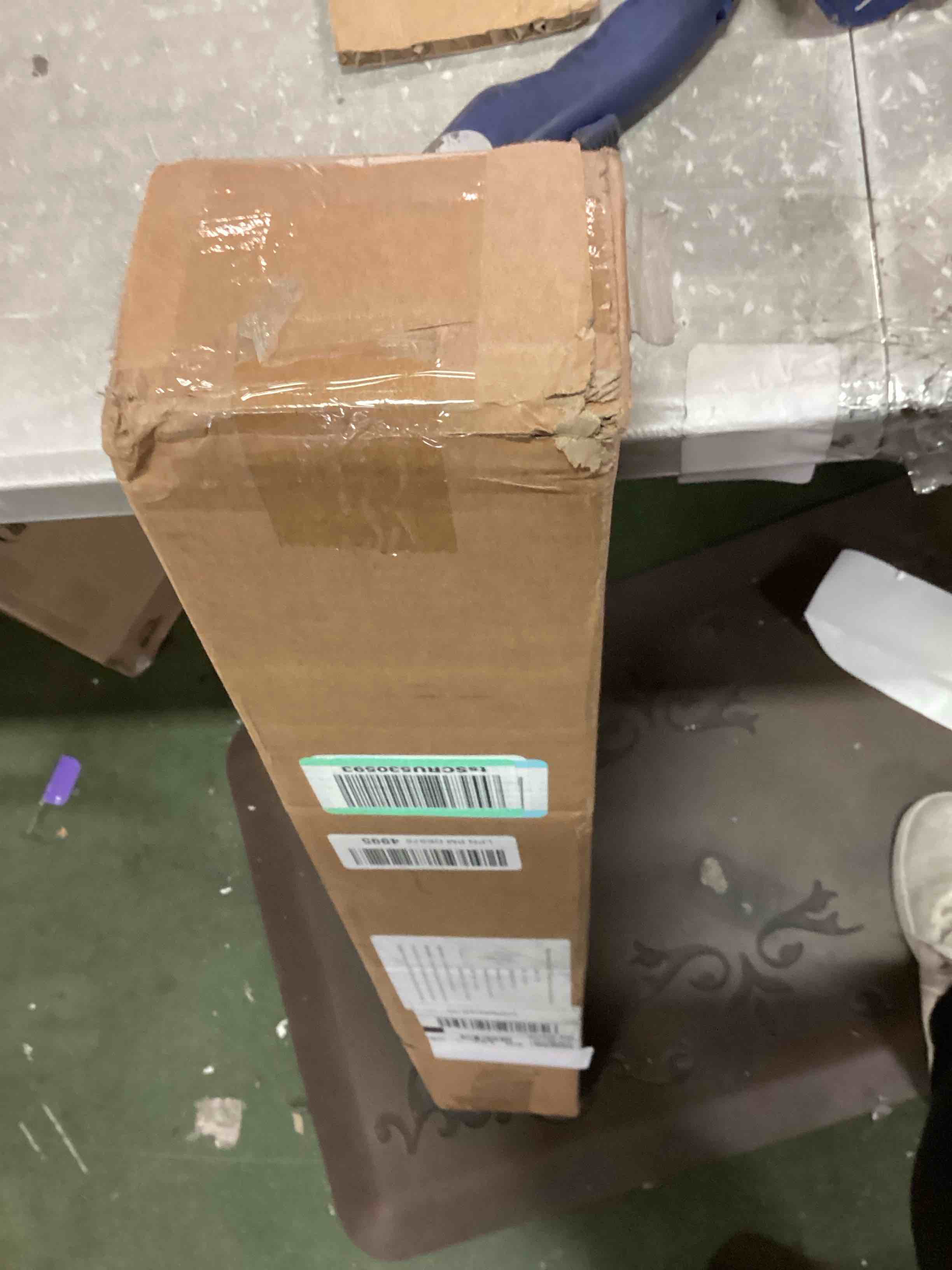 https://s3.amazonaws.com/lotting-images-prod/bidfta/TEA1918842_1735575226477.jpeg
