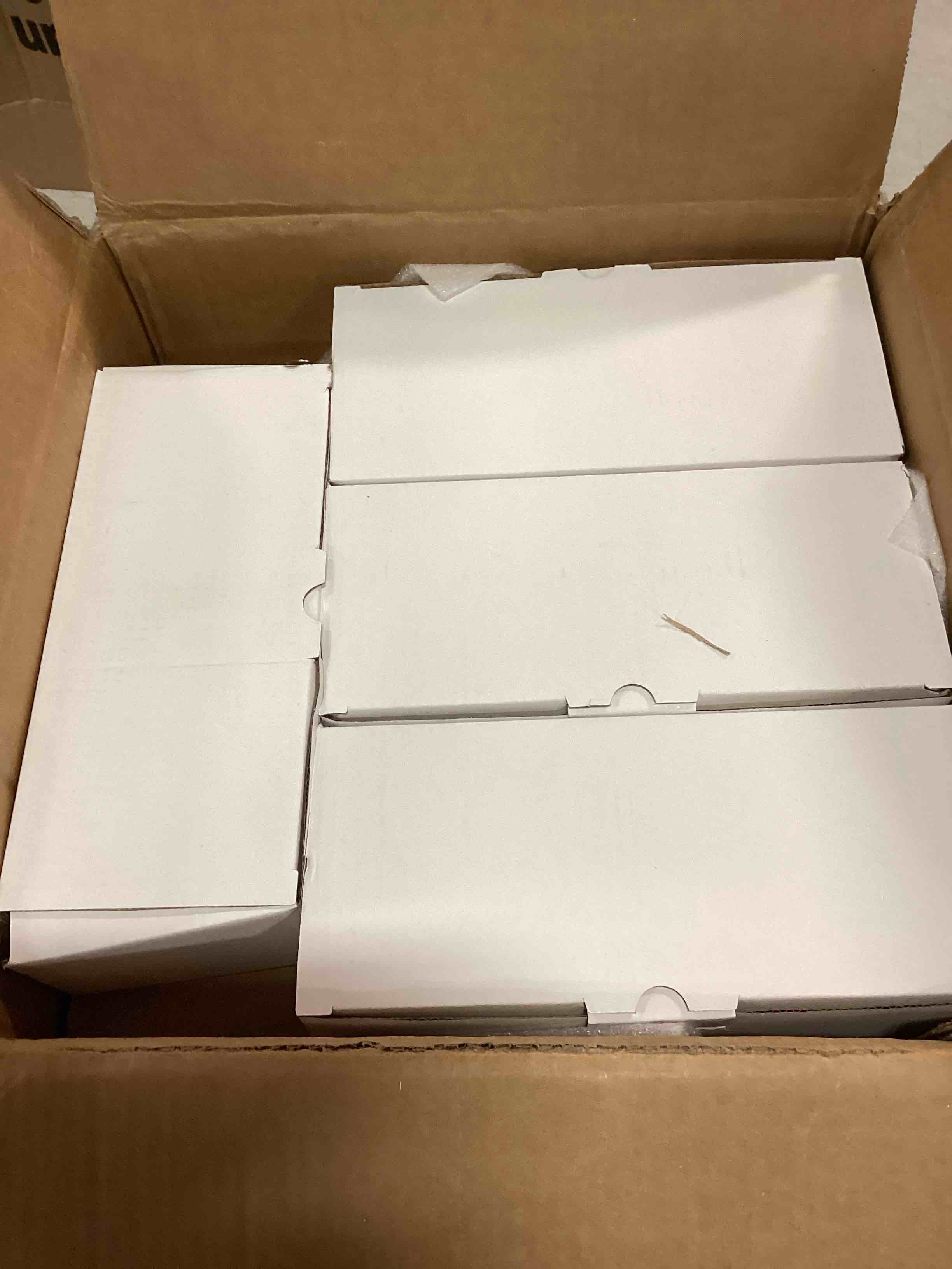 https://s3.amazonaws.com/lotting-images-prod/bidfta/TEA1919051_1735661836426.jpeg