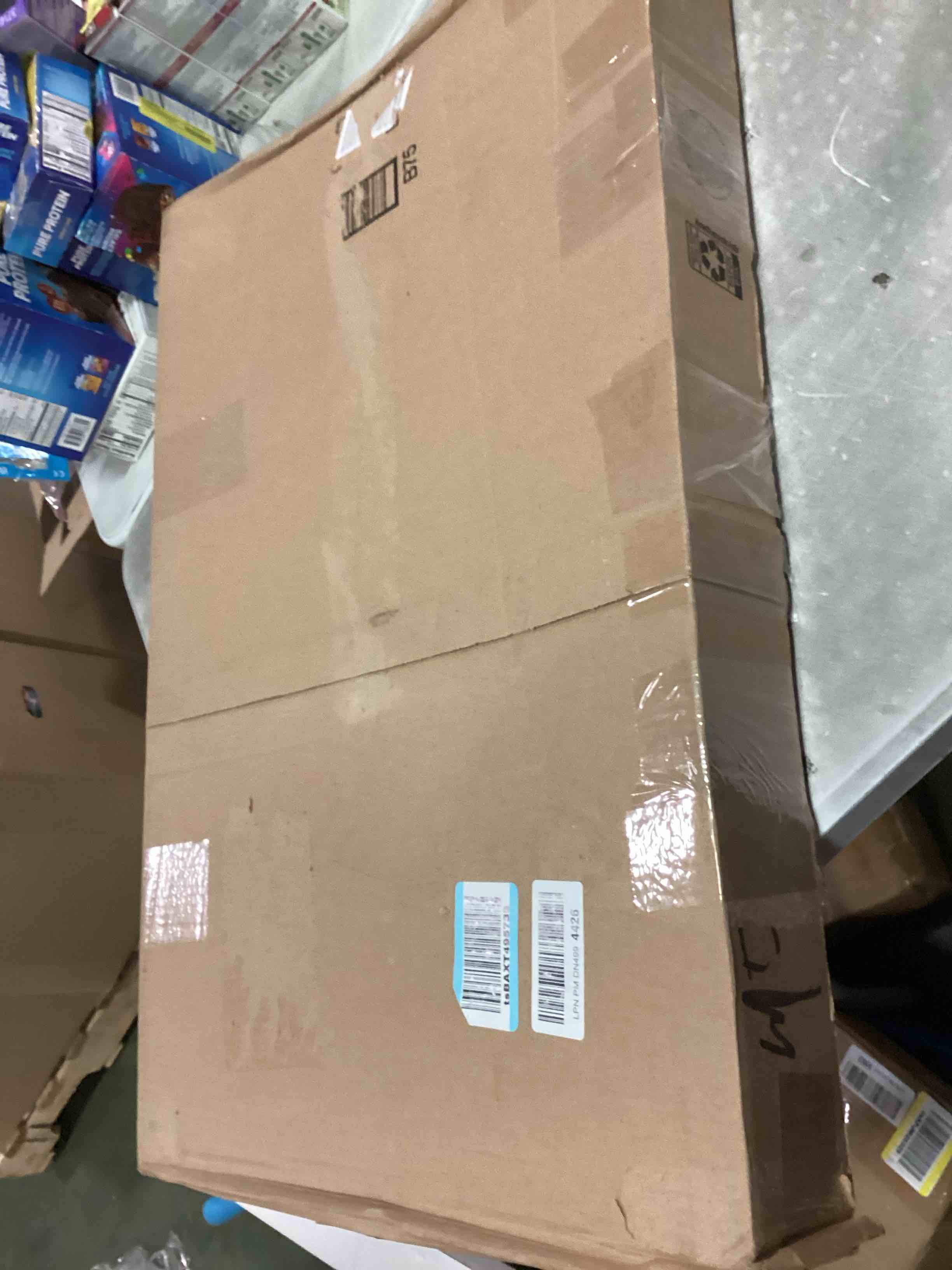https://s3.amazonaws.com/lotting-images-prod/bidfta/TEA1919195_1735828169200.jpeg