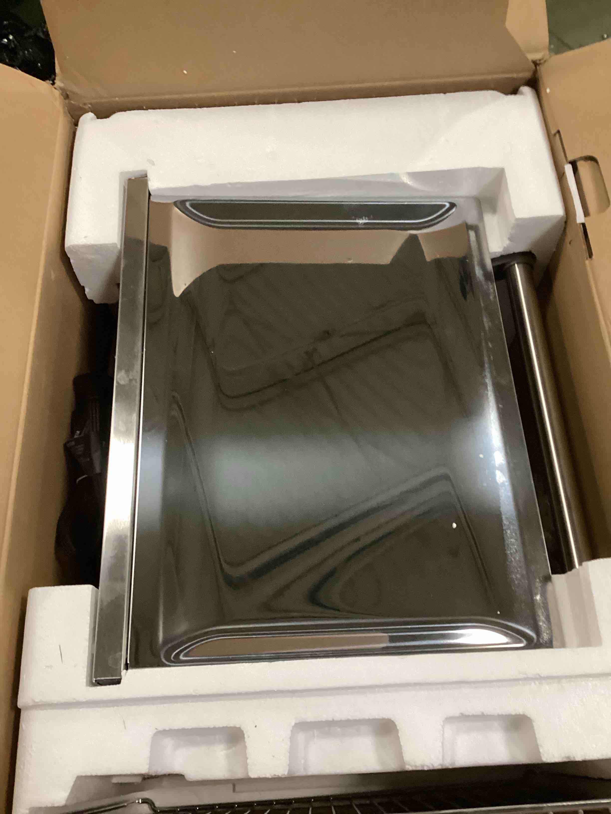 https://s3.amazonaws.com/lotting-images-prod/bidfta/TEA1919538_1735933220964.jpeg