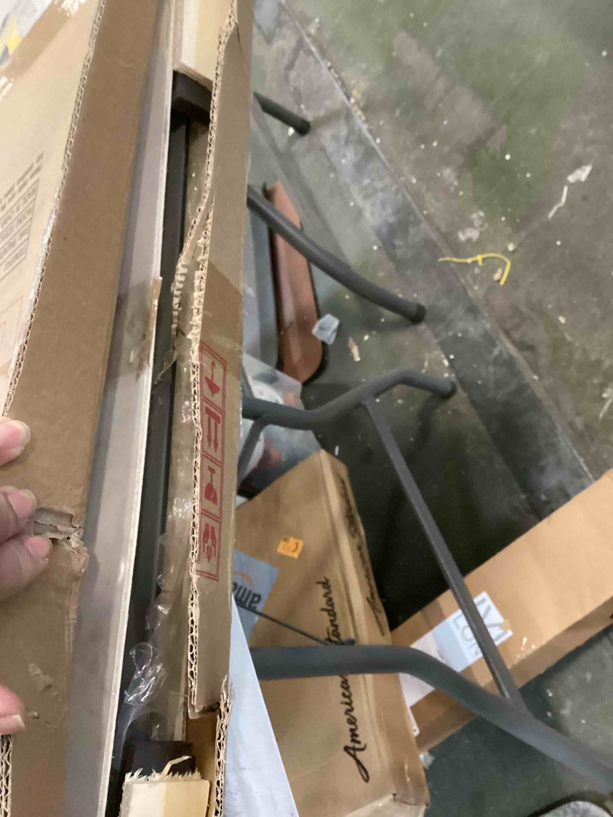 https://s3.amazonaws.com/lotting-images-prod/bidfta/TEA1919689_1736007600459.jpeg