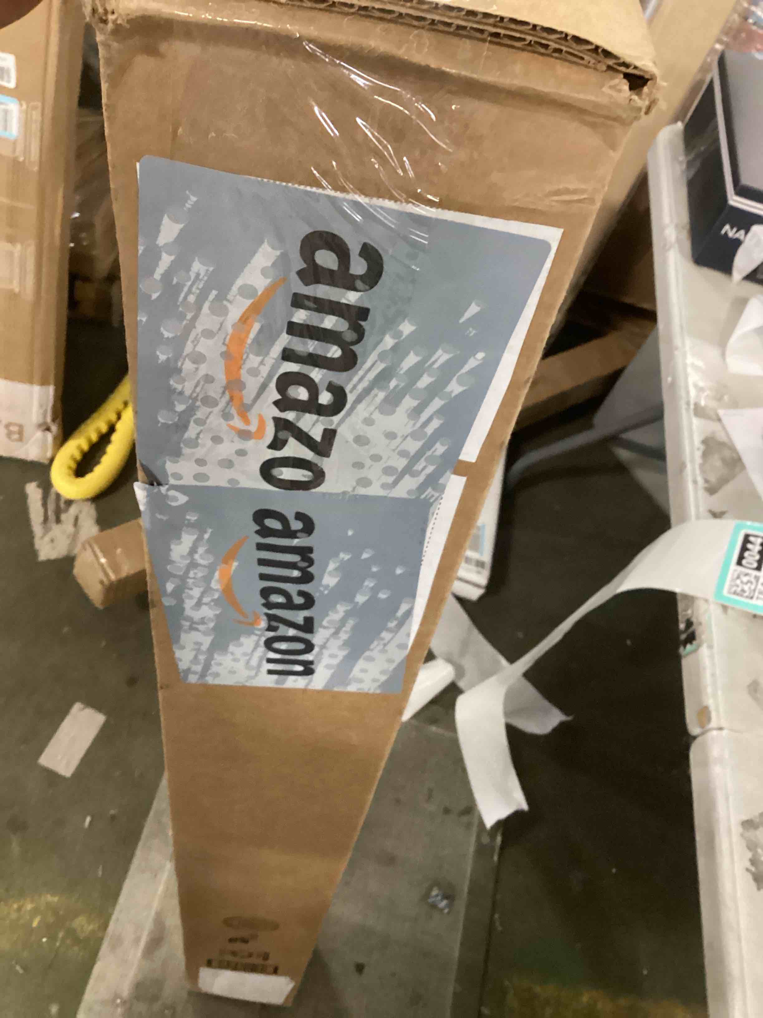 https://s3.amazonaws.com/lotting-images-prod/bidfta/TEA1920044_1736370465572.jpeg
