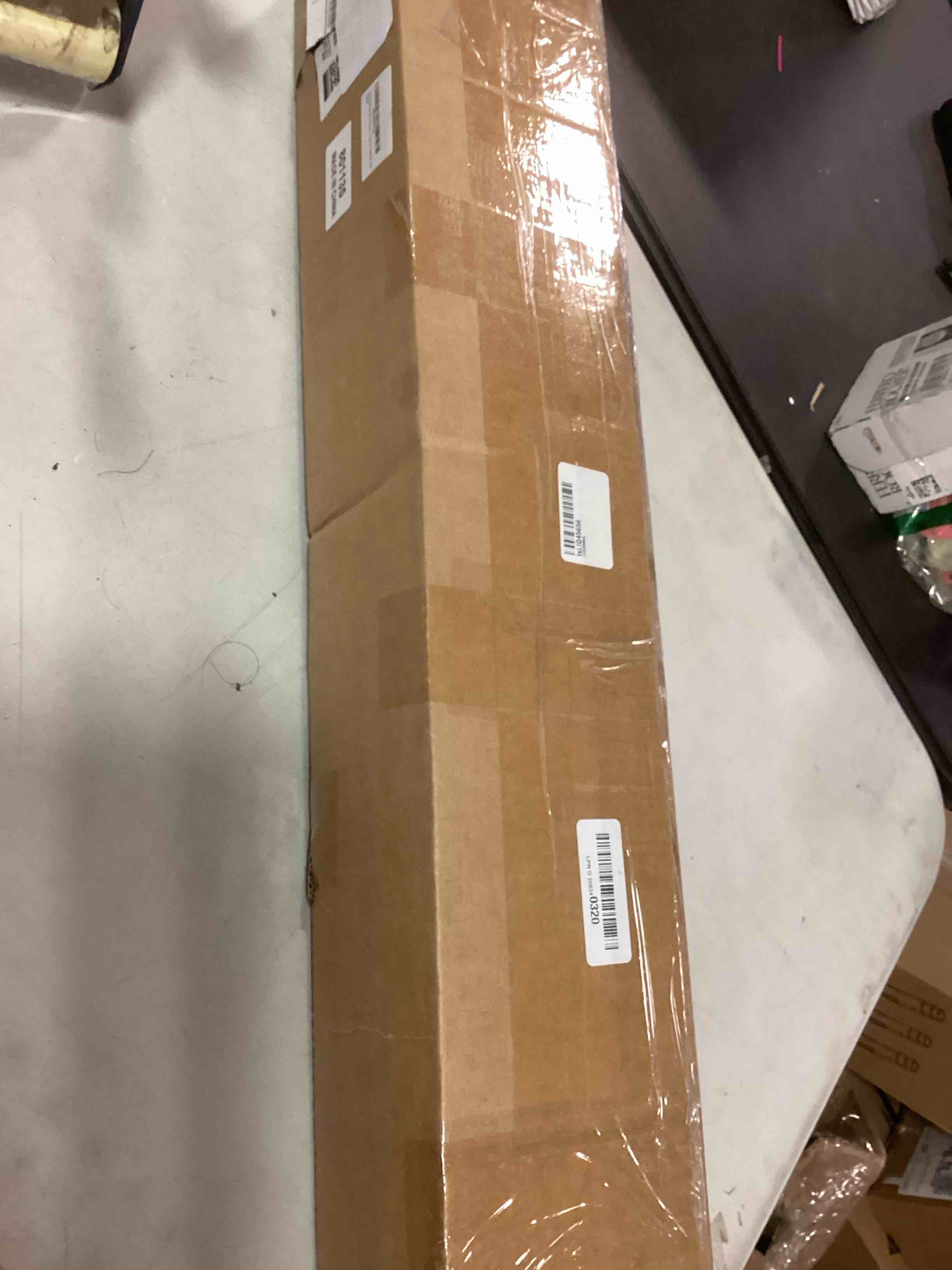 https://s3.amazonaws.com/lotting-images-prod/bidfta/TEA1920356_1736532028140.jpeg