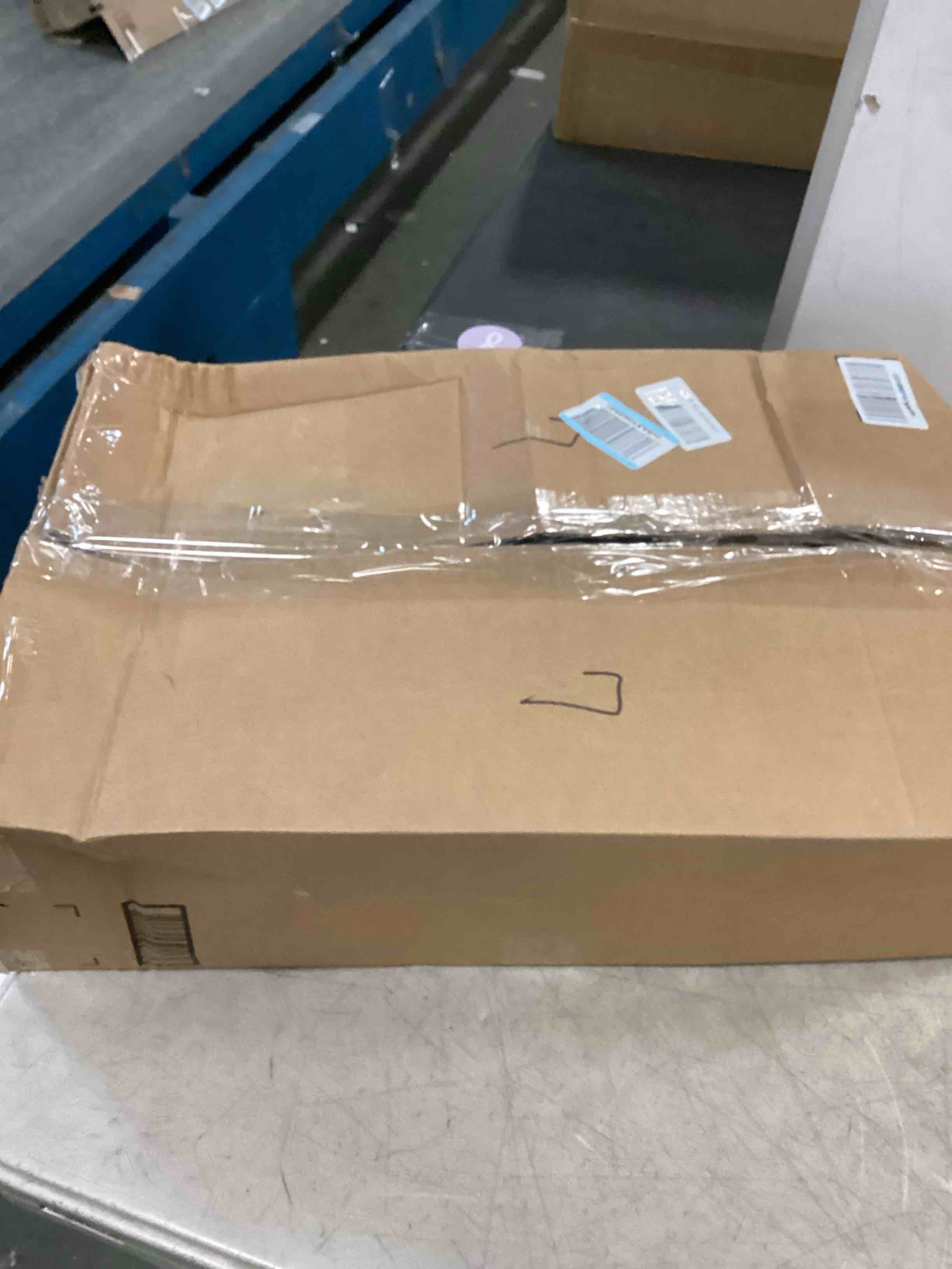https://s3.amazonaws.com/lotting-images-prod/bidfta/TEA1920530_1736608724786.jpeg