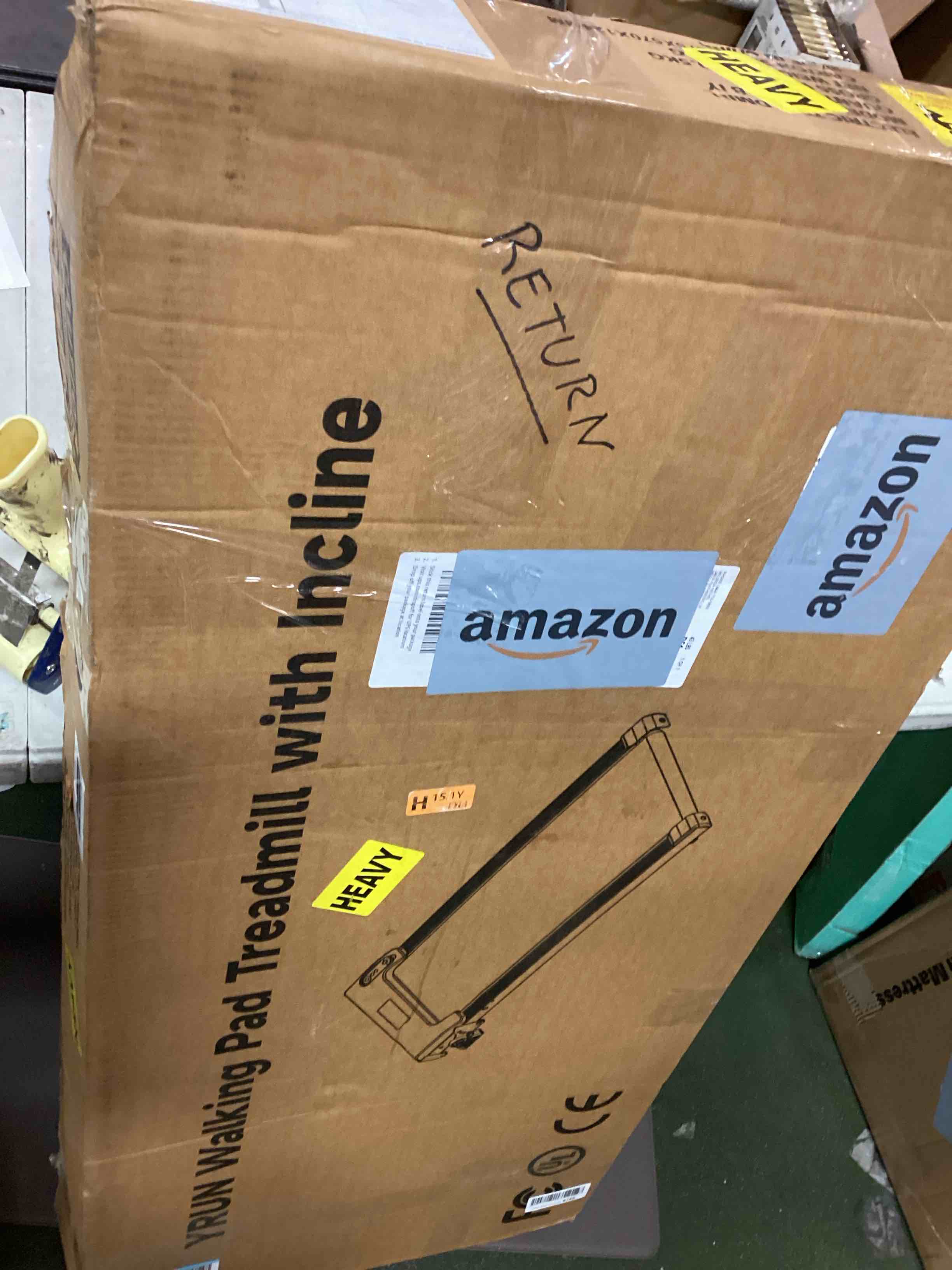 https://s3.amazonaws.com/lotting-images-prod/bidfta/TEA1920648_1736774852918.jpeg