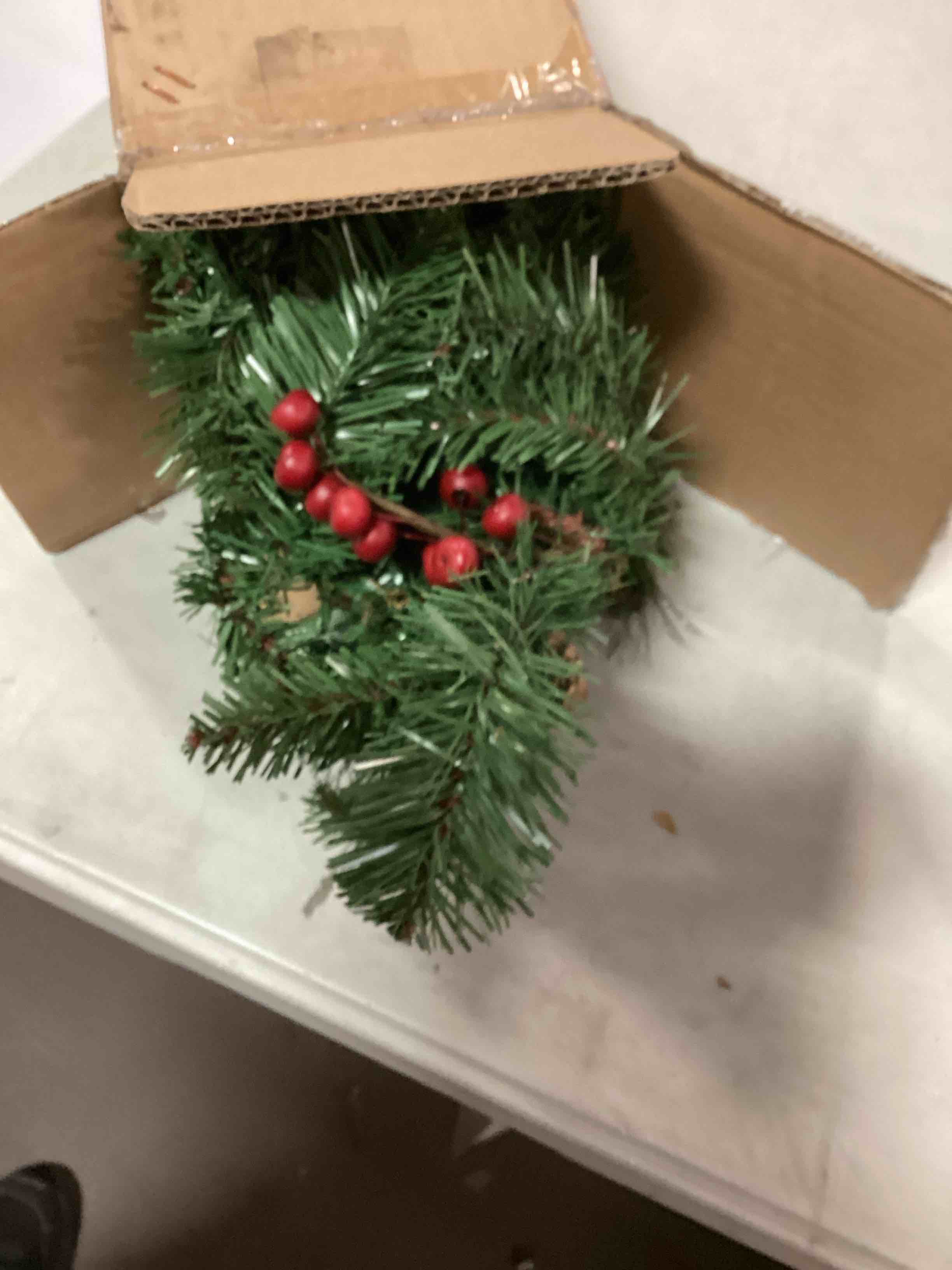 https://s3.amazonaws.com/lotting-images-prod/bidfta/TEA1920806_1736799685079.jpeg
