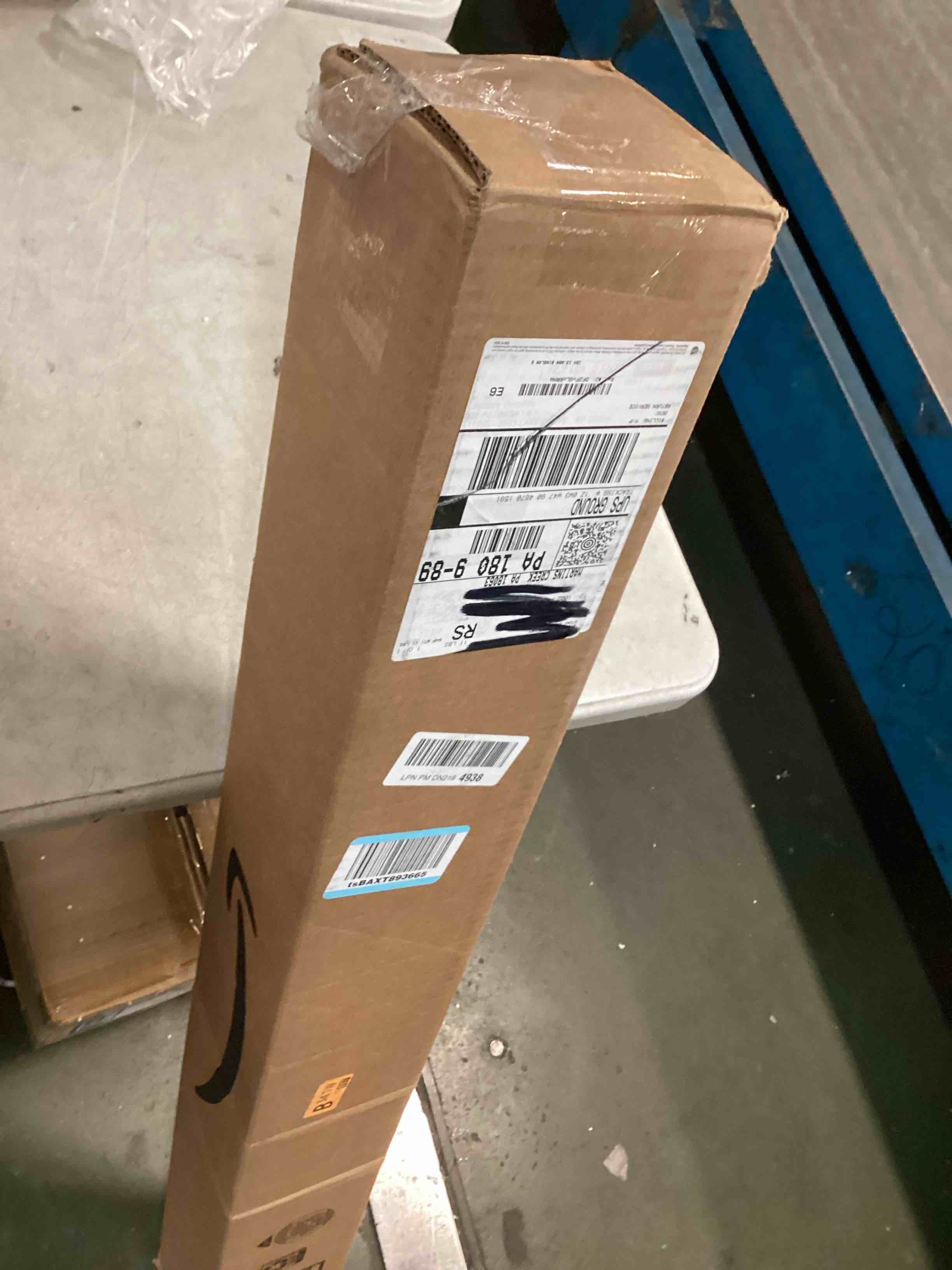 https://s3.amazonaws.com/lotting-images-prod/bidfta/TEA1921014_1735826056067.jpeg