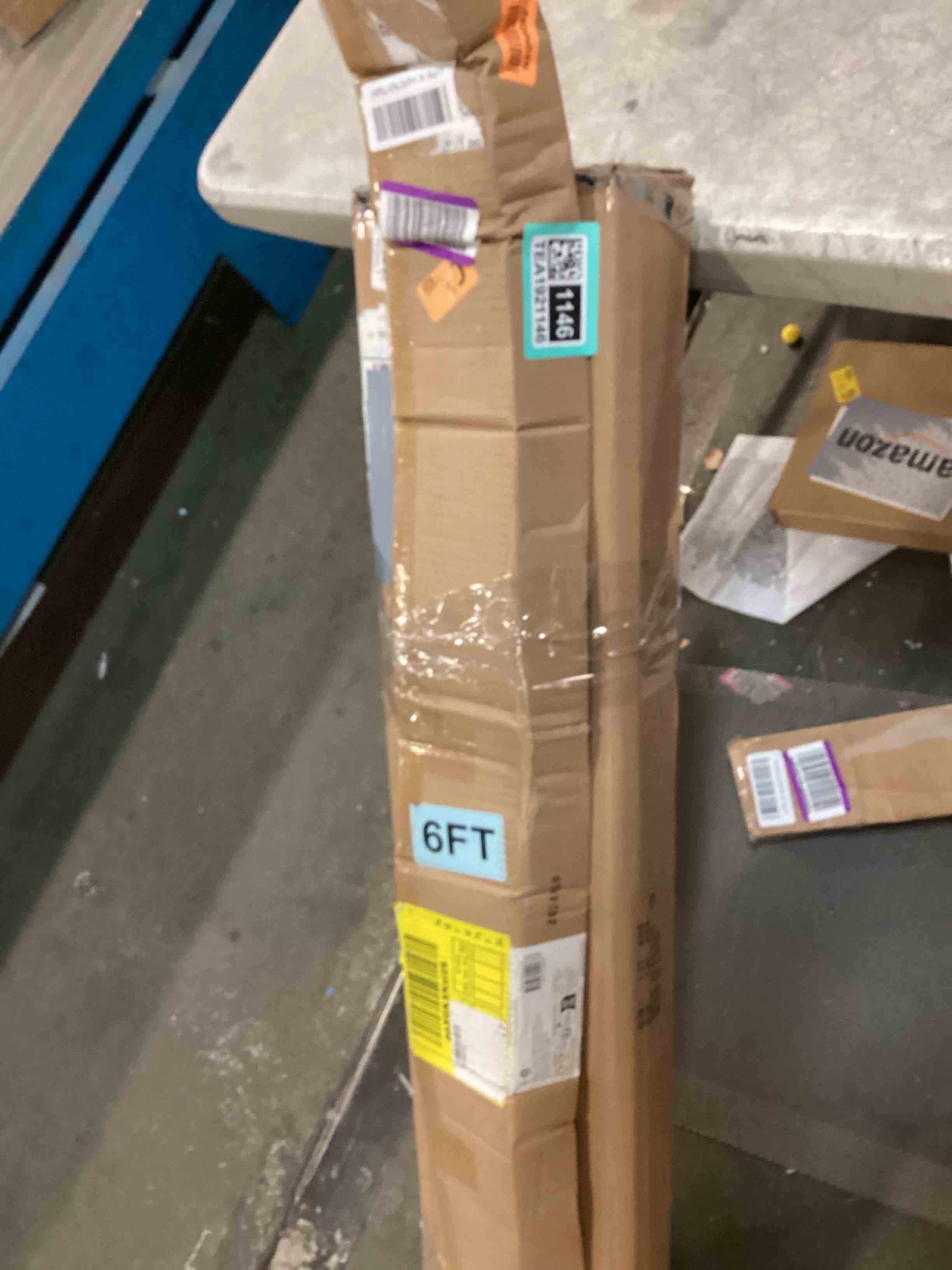 https://s3.amazonaws.com/lotting-images-prod/bidfta/TEA1921148_1735937590693.jpeg