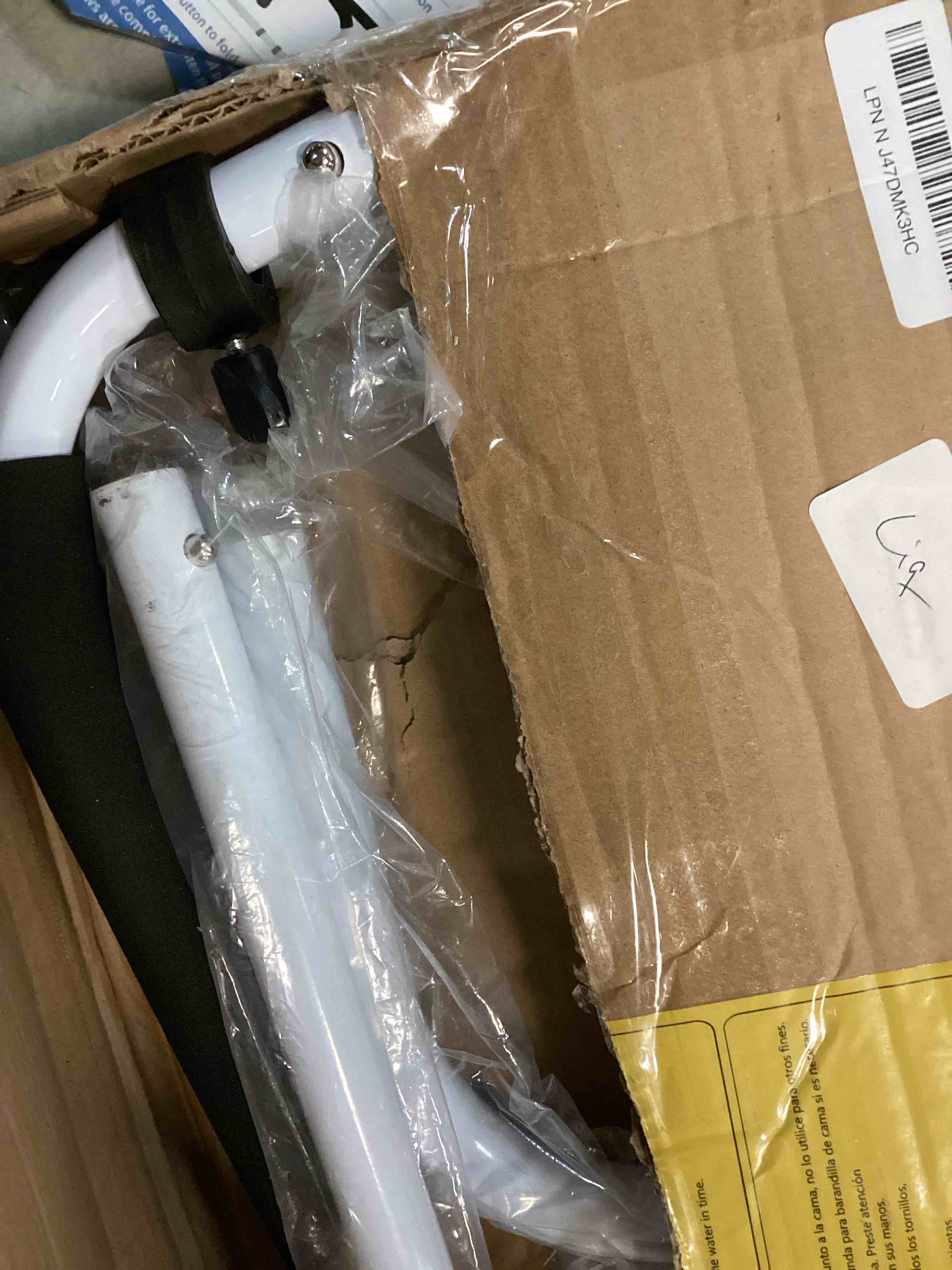 https://s3.amazonaws.com/lotting-images-prod/bidfta/TEA1921774_1736429509942.jpeg