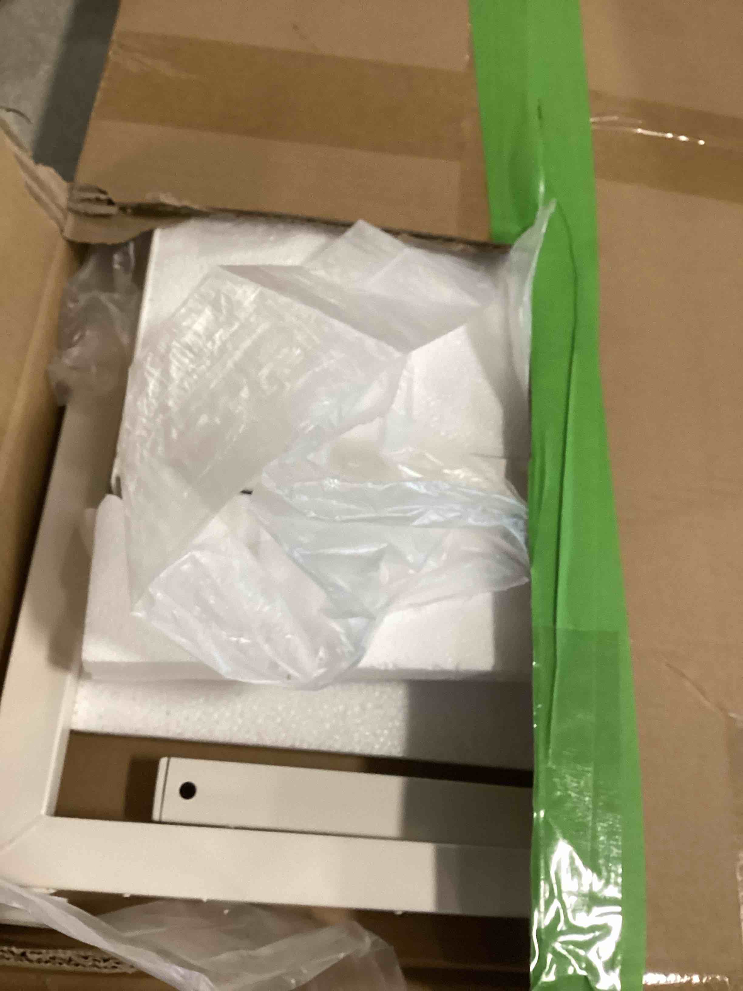 https://s3.amazonaws.com/lotting-images-prod/bidfta/TEA1922315_1736779604103.jpeg