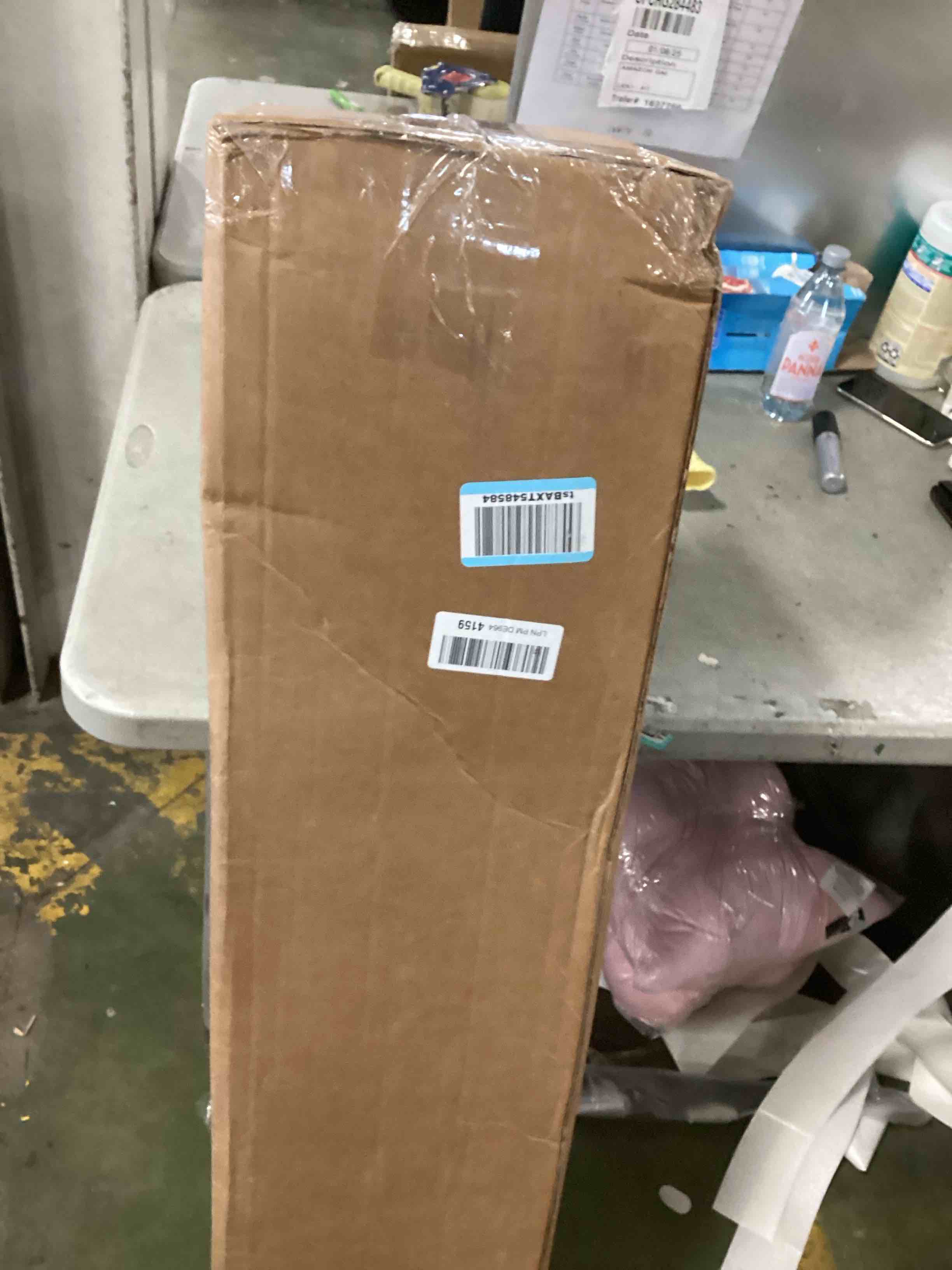 https://s3.amazonaws.com/lotting-images-prod/bidfta/TEA1922573_1736872558711.jpeg