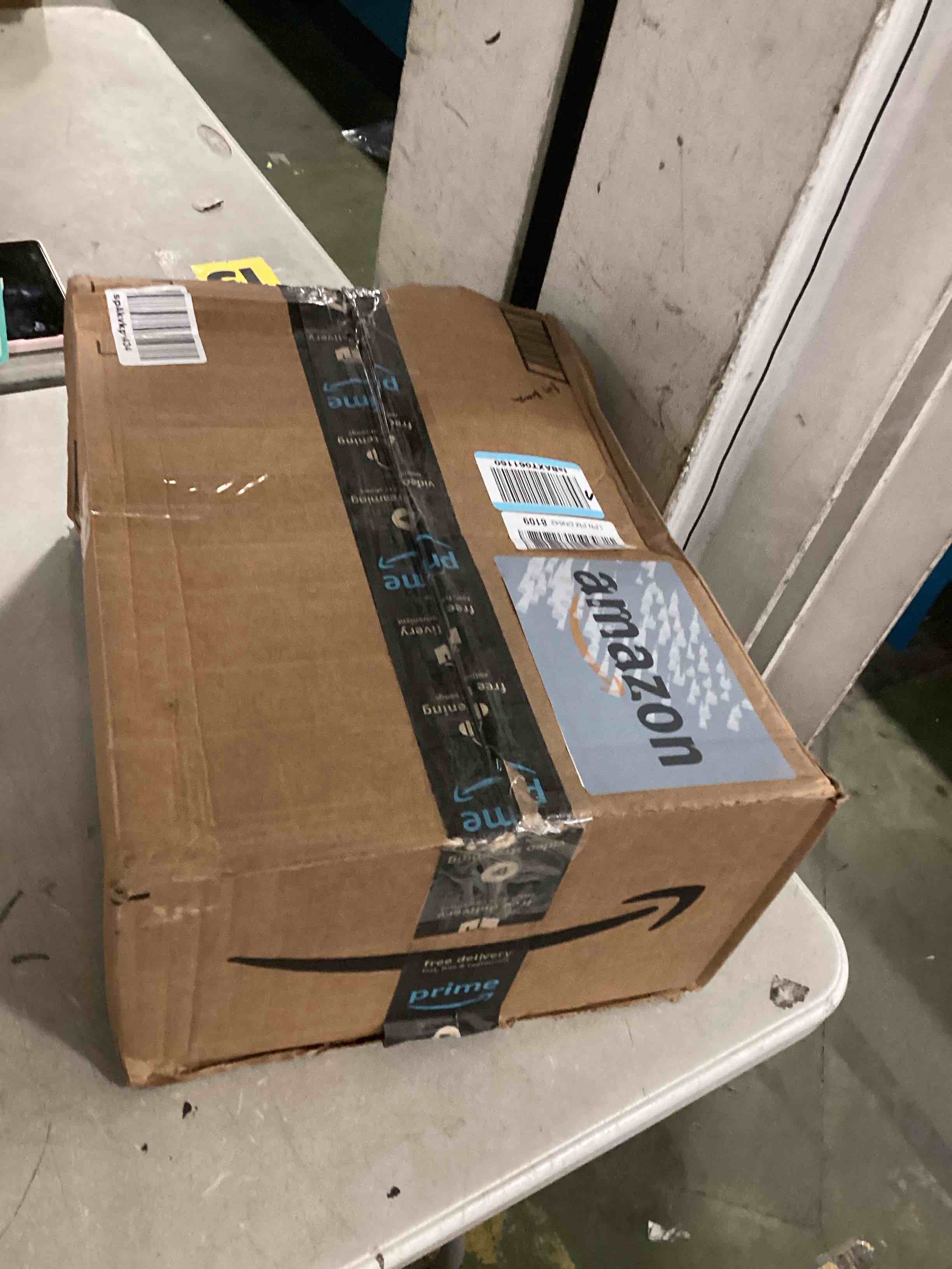 https://s3.amazonaws.com/lotting-images-prod/bidfta/TEA1922737_1736948183889.jpeg