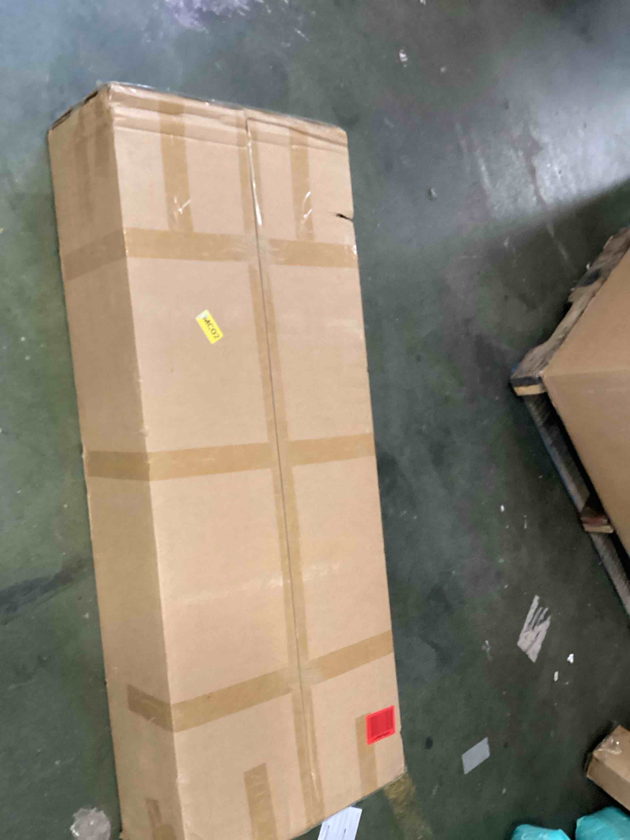 https://s3.amazonaws.com/lotting-images-prod/bidfta/TEA1922919_1736961820092.jpeg