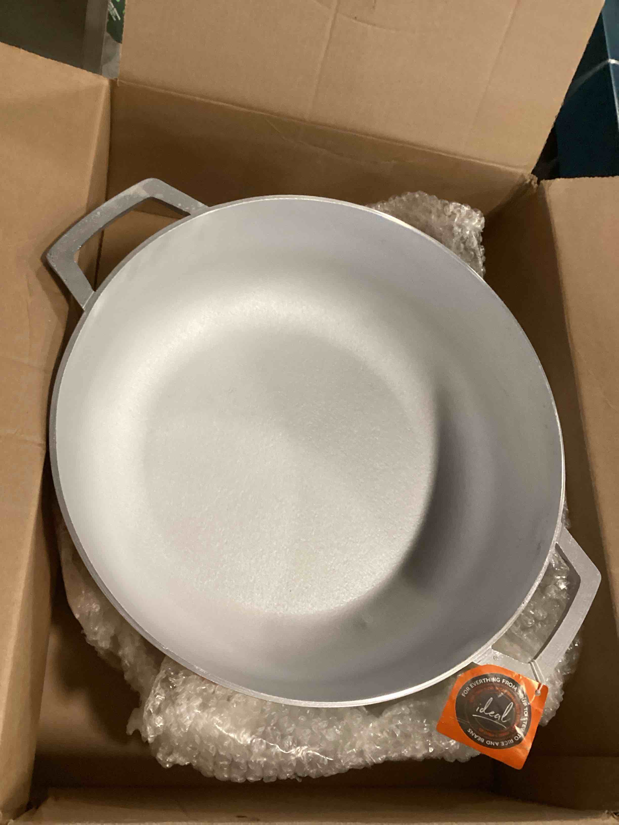 https://s3.amazonaws.com/lotting-images-prod/bidfta/TEA1923917_1737407571864.jpeg