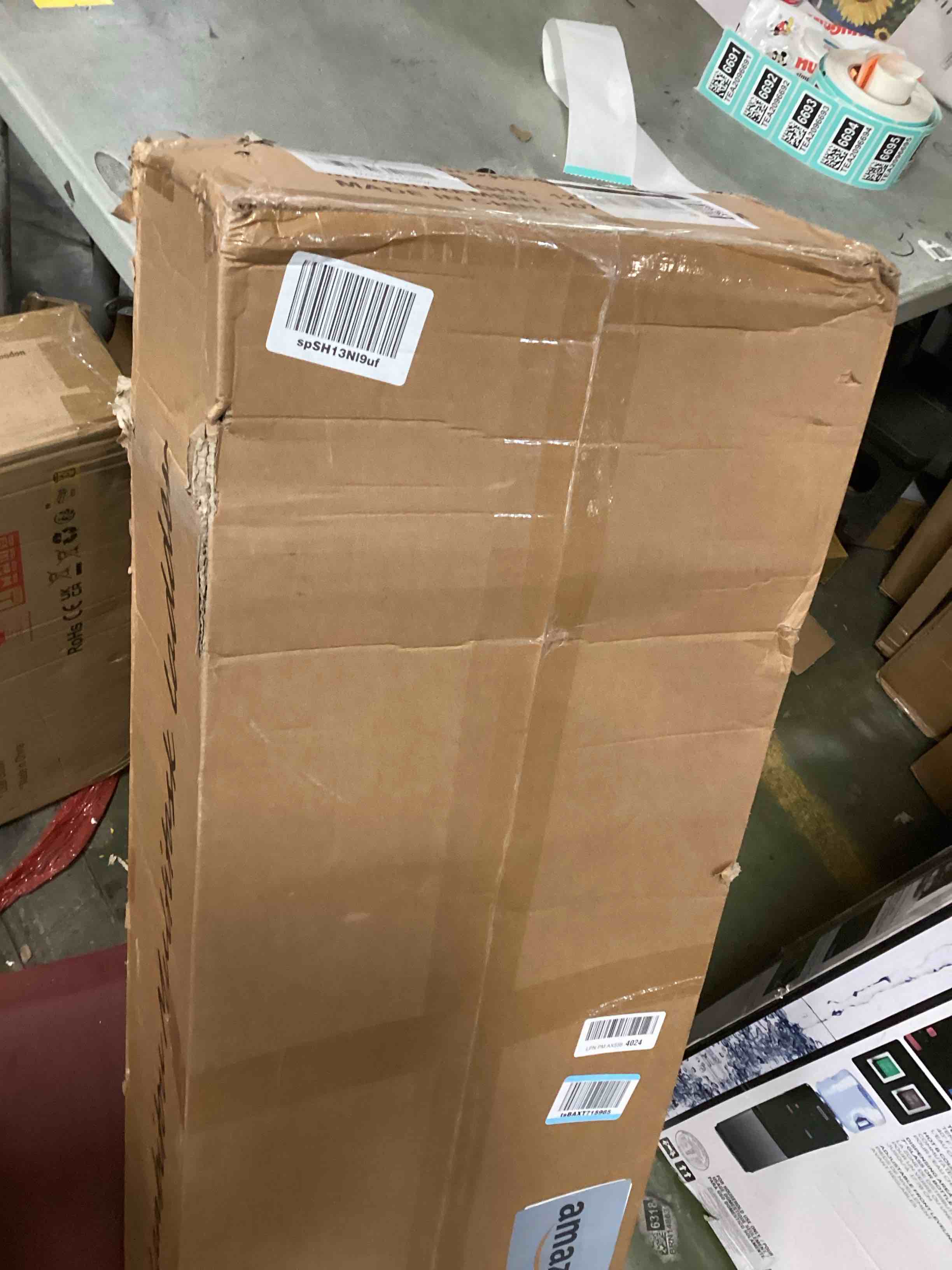 https://s3.amazonaws.com/lotting-images-prod/bidfta/TEA1923996_1737469963474.jpeg