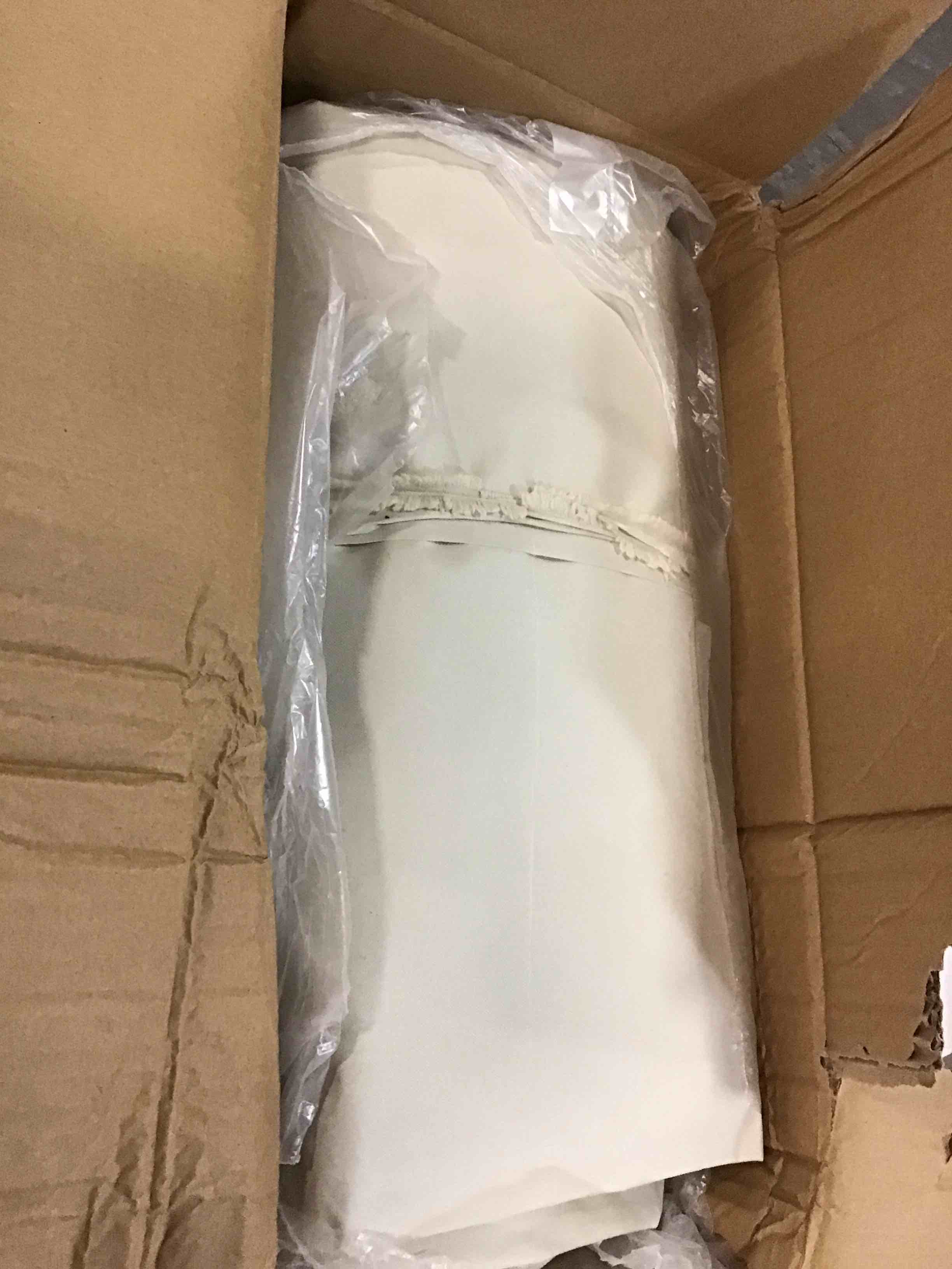 https://s3.amazonaws.com/lotting-images-prod/bidfta/TEA1924234_1735069754551.jpeg