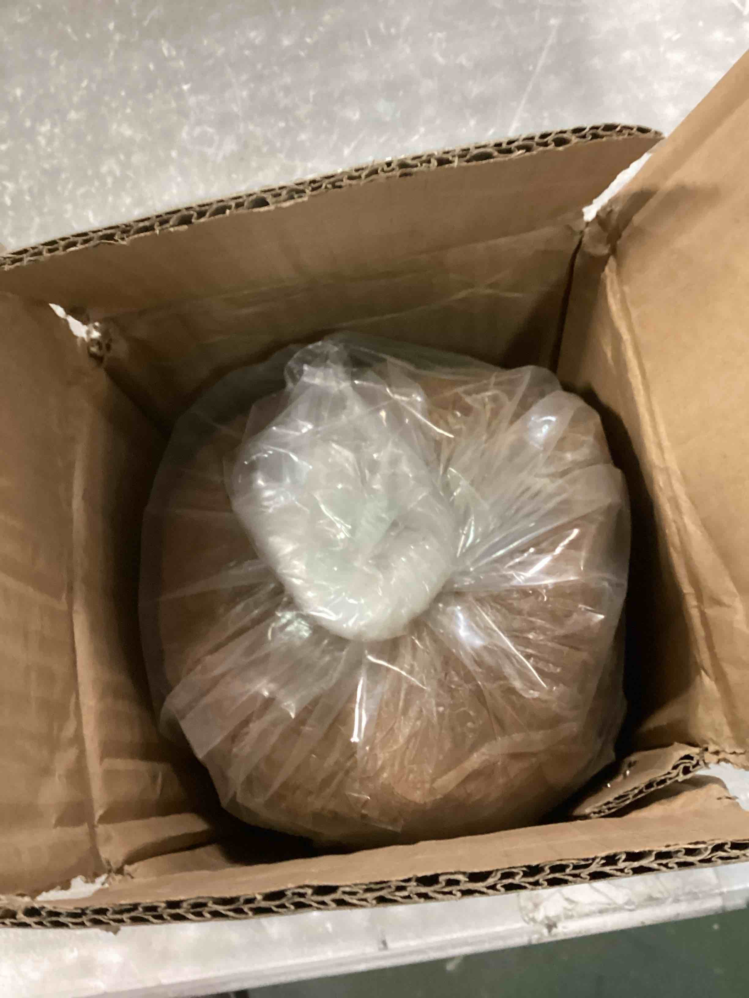 https://s3.amazonaws.com/lotting-images-prod/bidfta/TEA1924996_1735826447998.jpeg